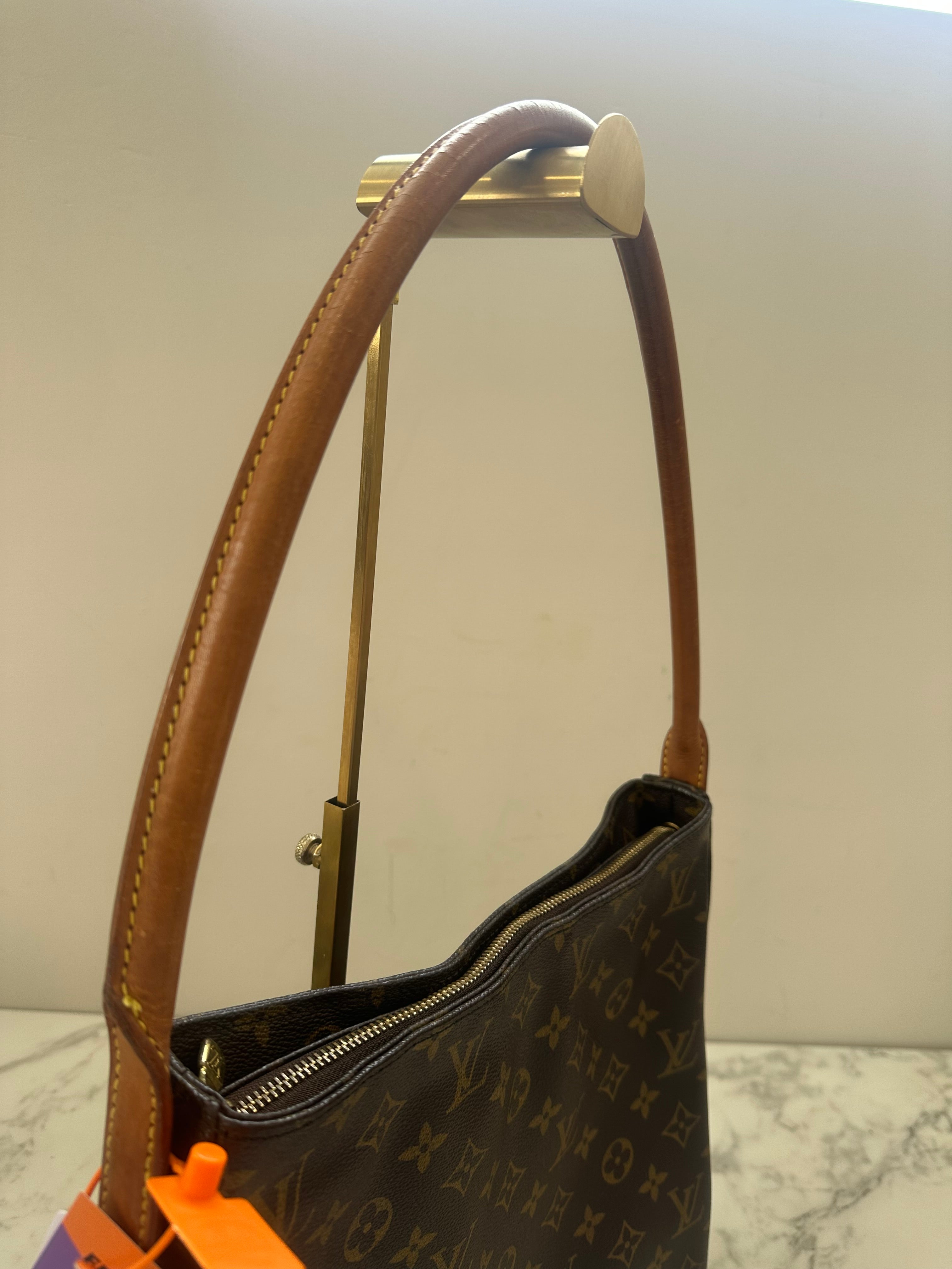 Louis Vuitton Looping GM