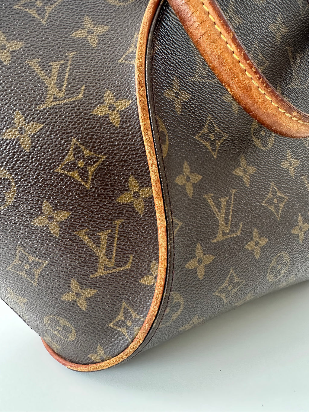 Louis Vuitton Ellipse MM