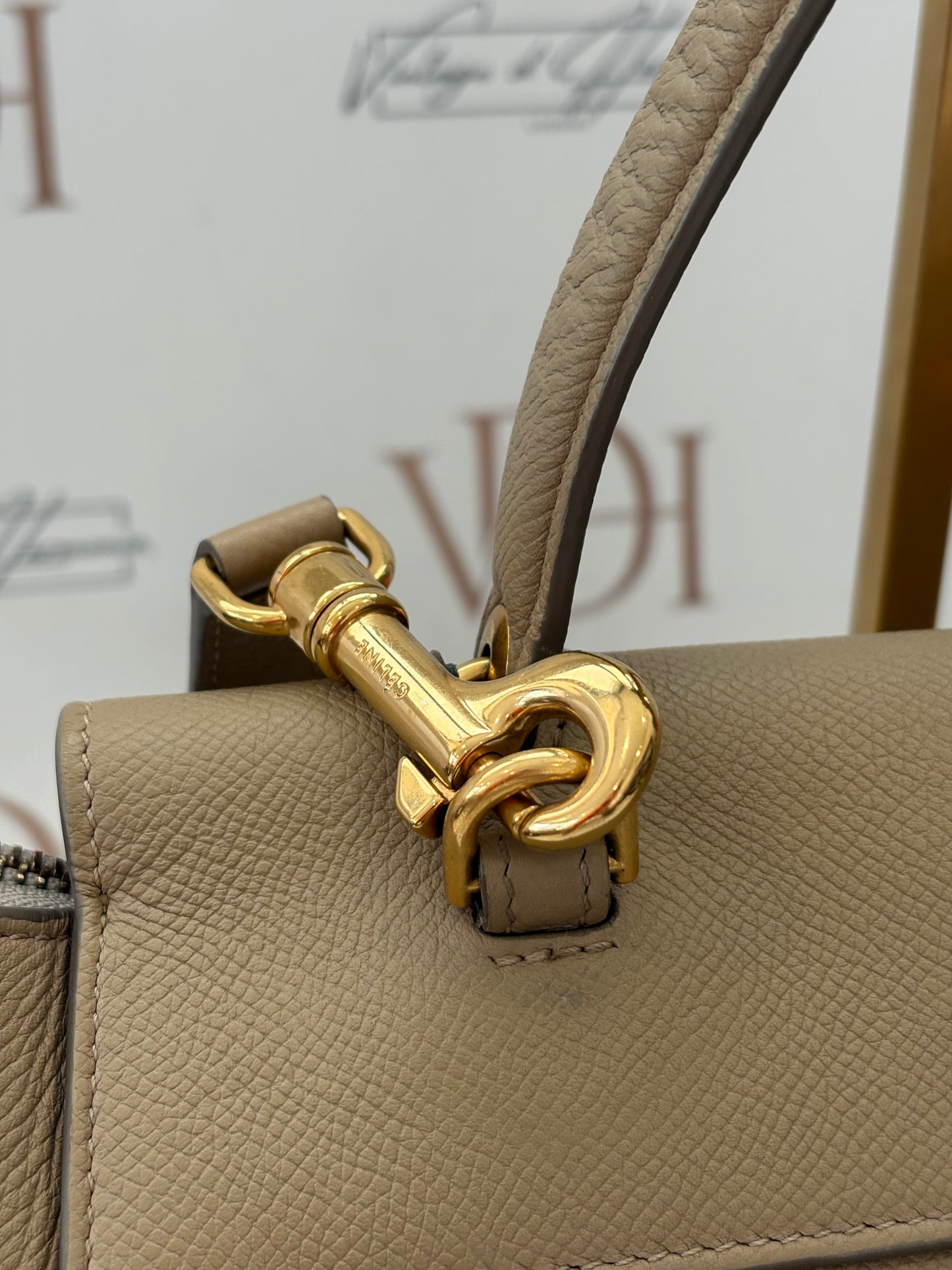 201655 - Céline