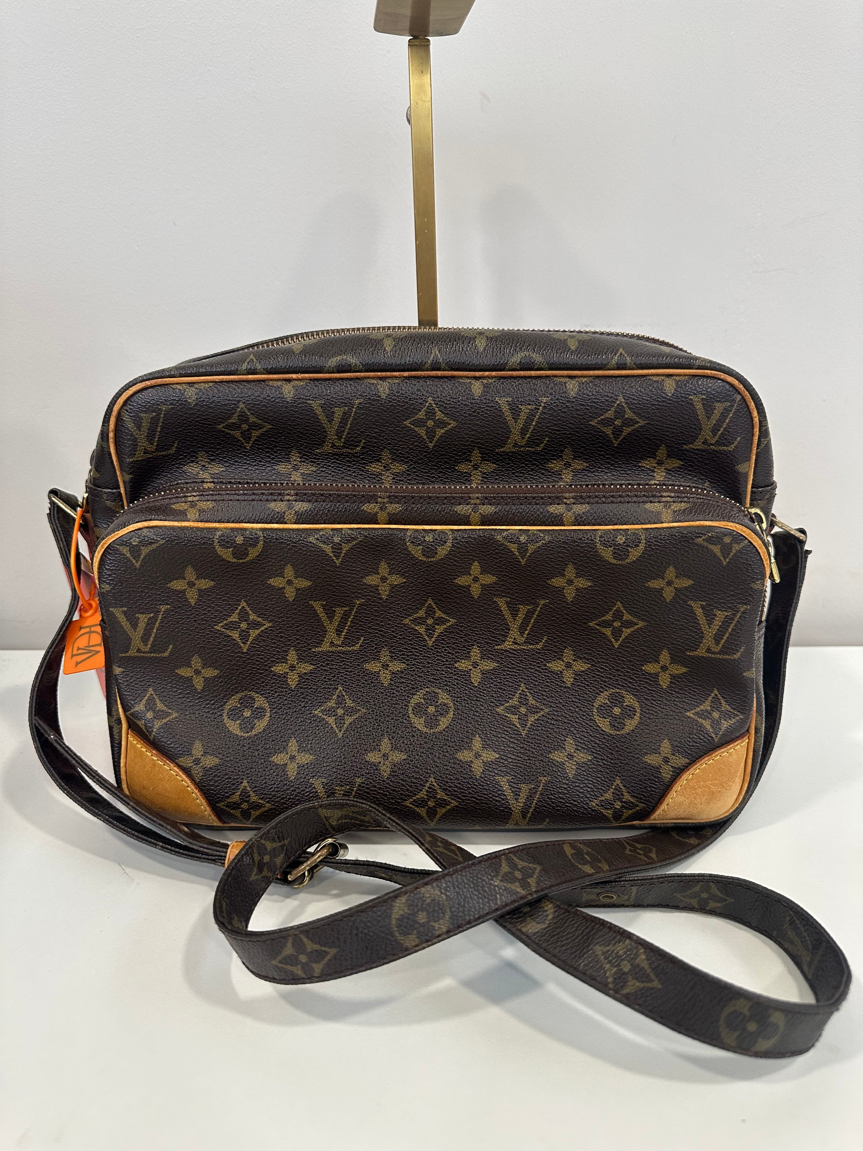 Louis Vuitton Nile