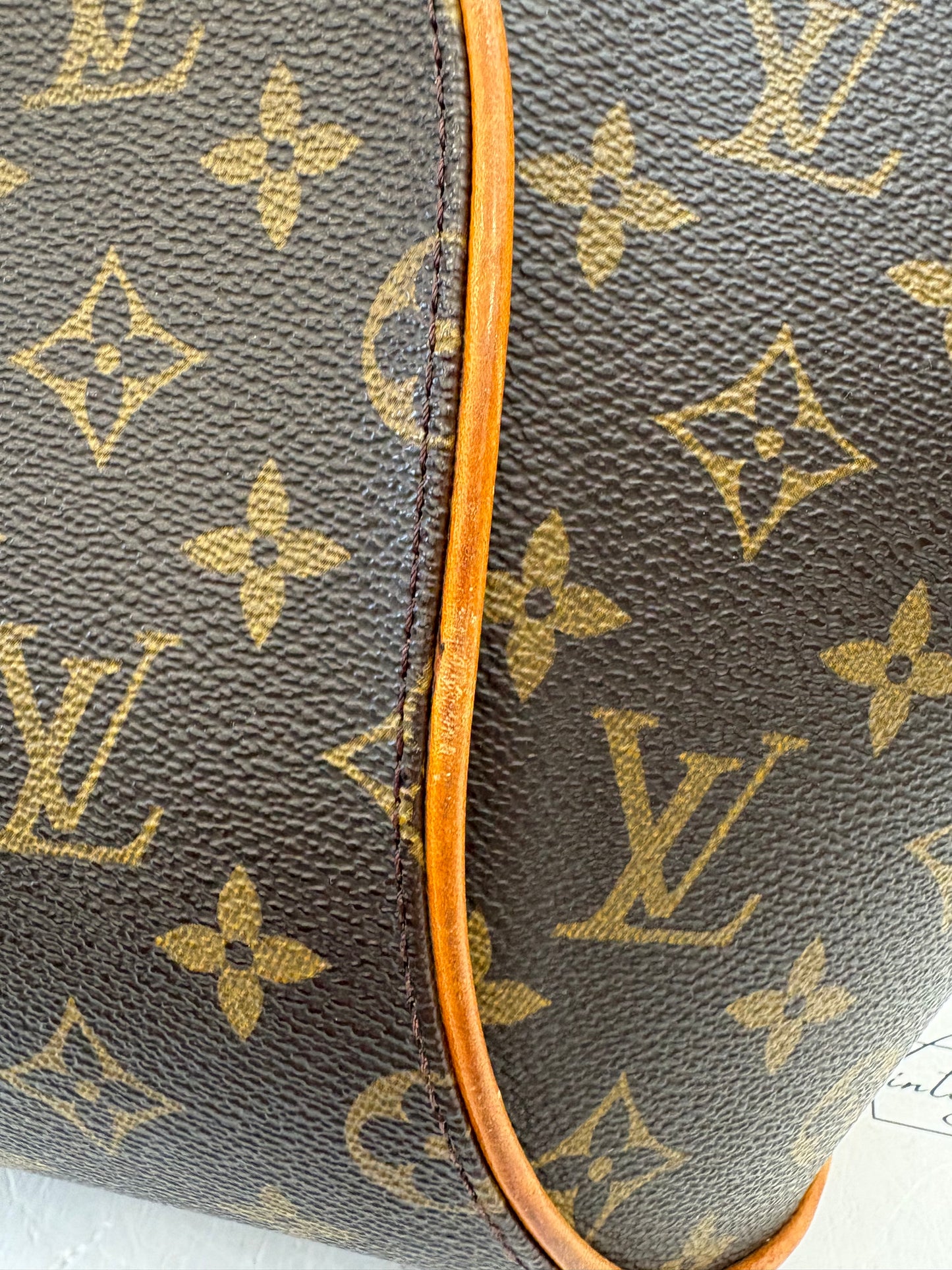 017712 - Louis Vuitton Ellipse MM
