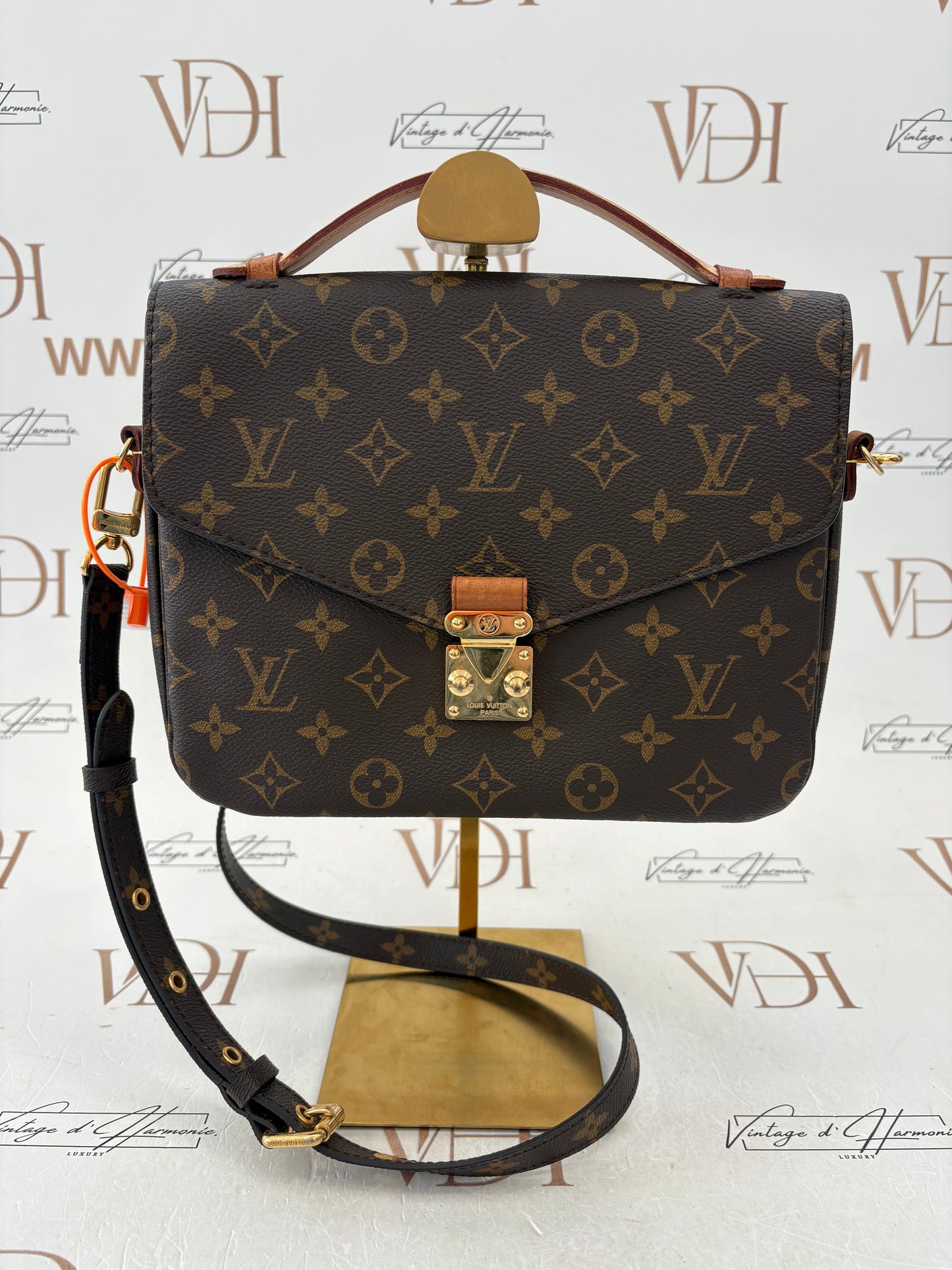382831 - Louis Vuitton Metis