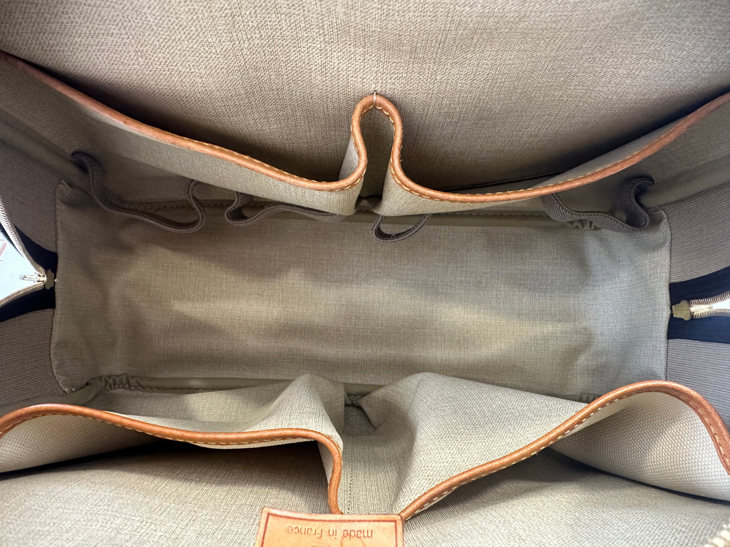 017746 - Louis Vuitton Deauville