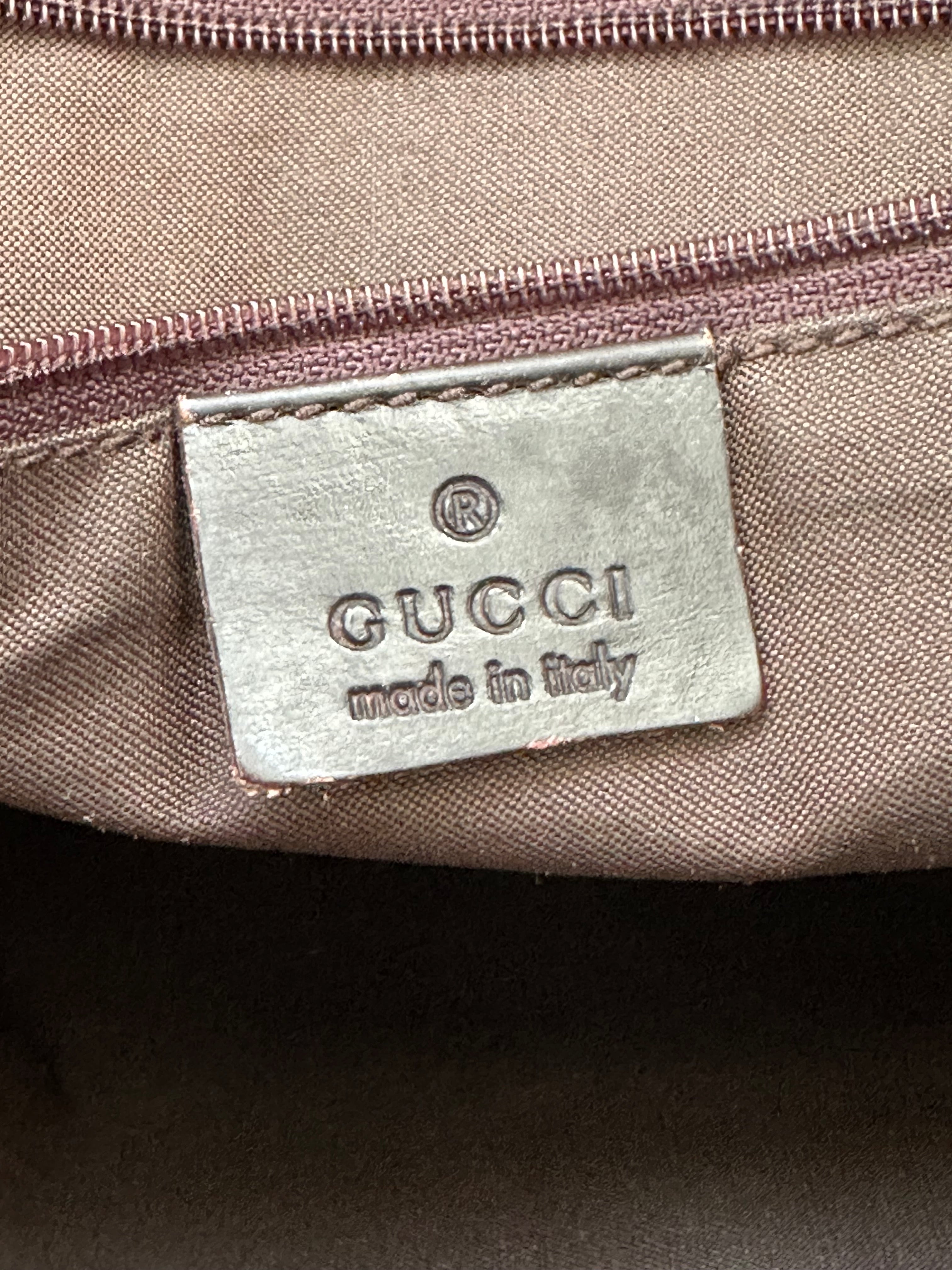 Gucci Suede Dark