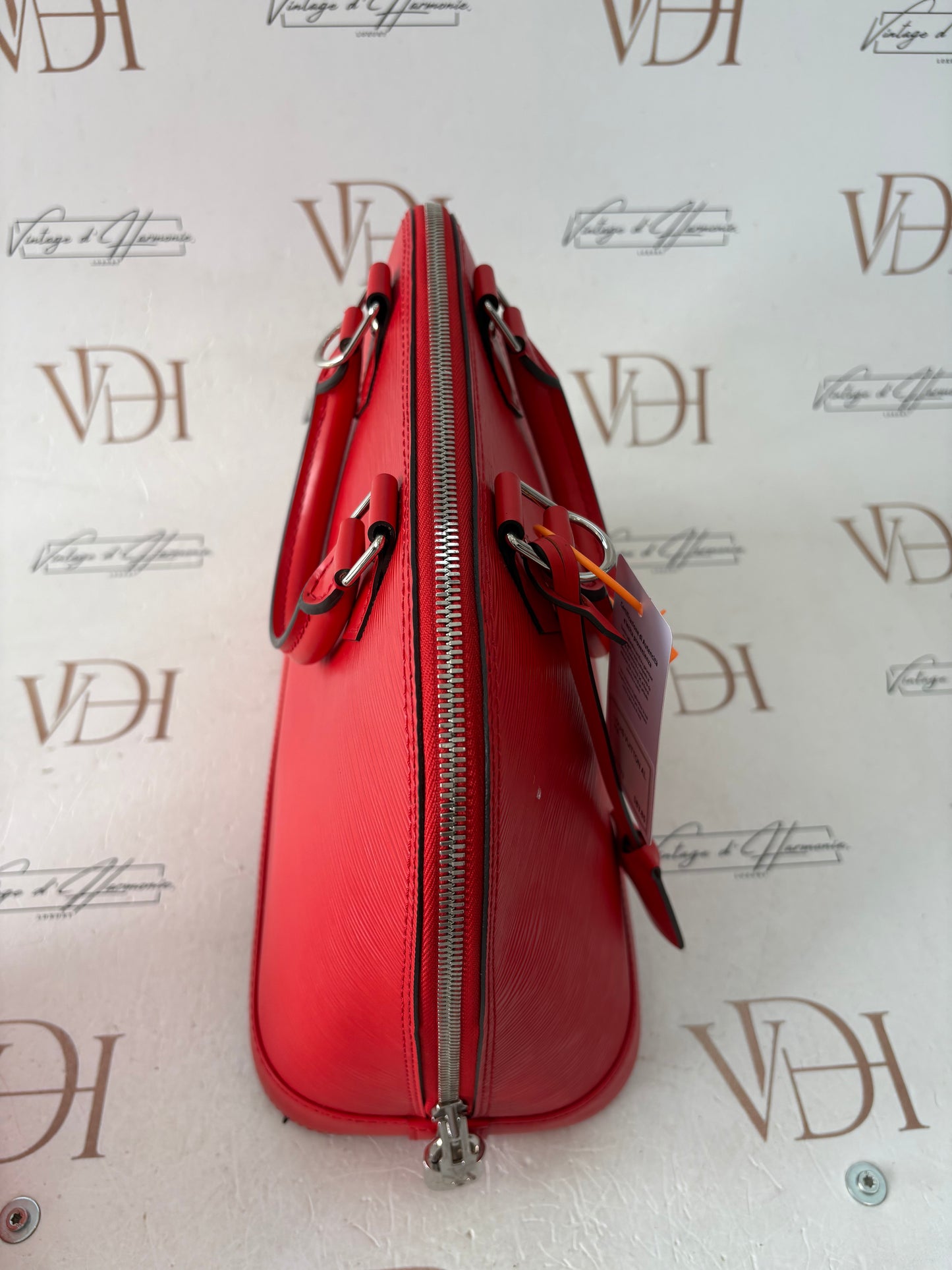 201173 - Louis Vuitton Alma Red Epi