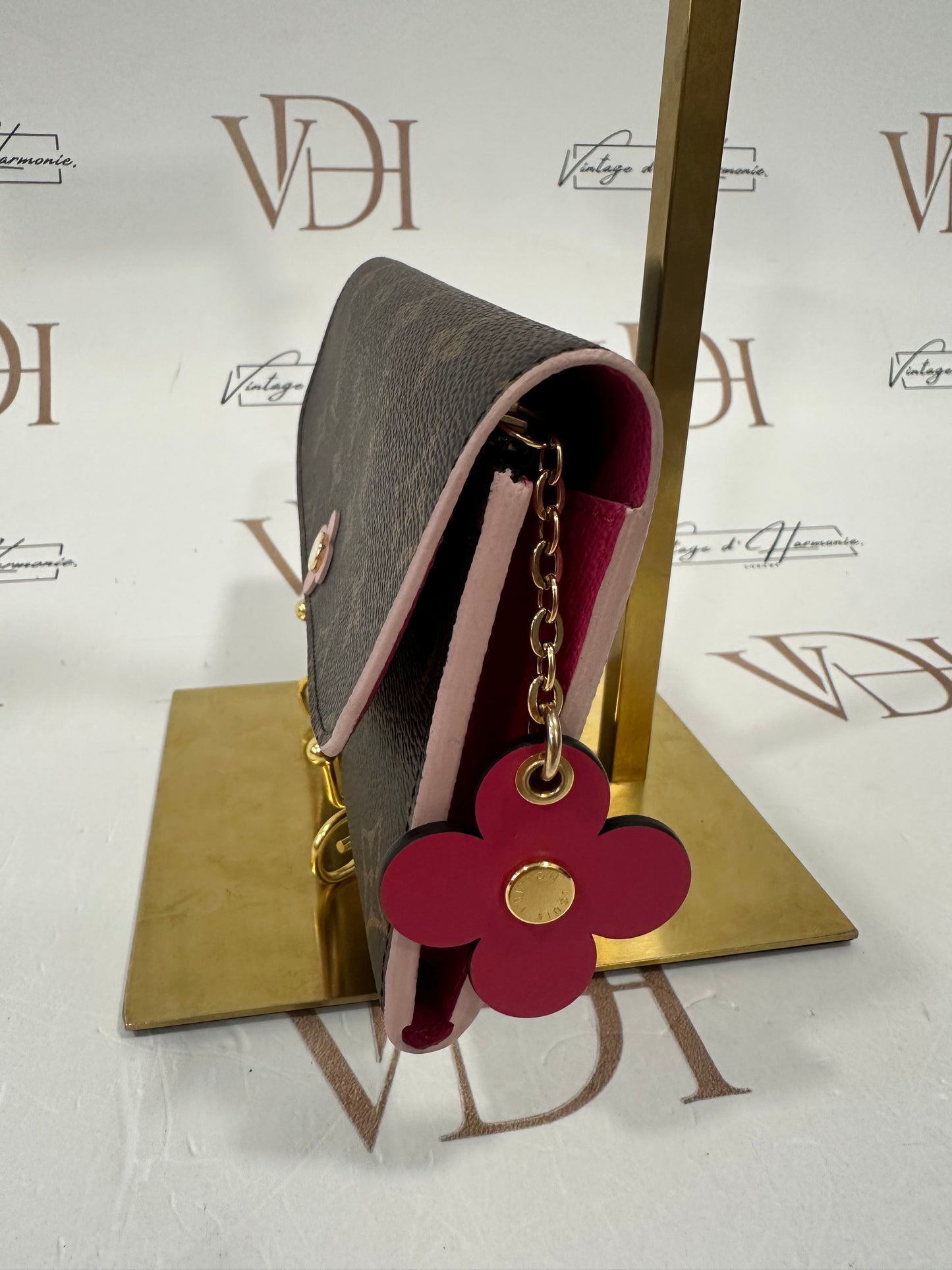 382538 - Louis Vuitton Emilie