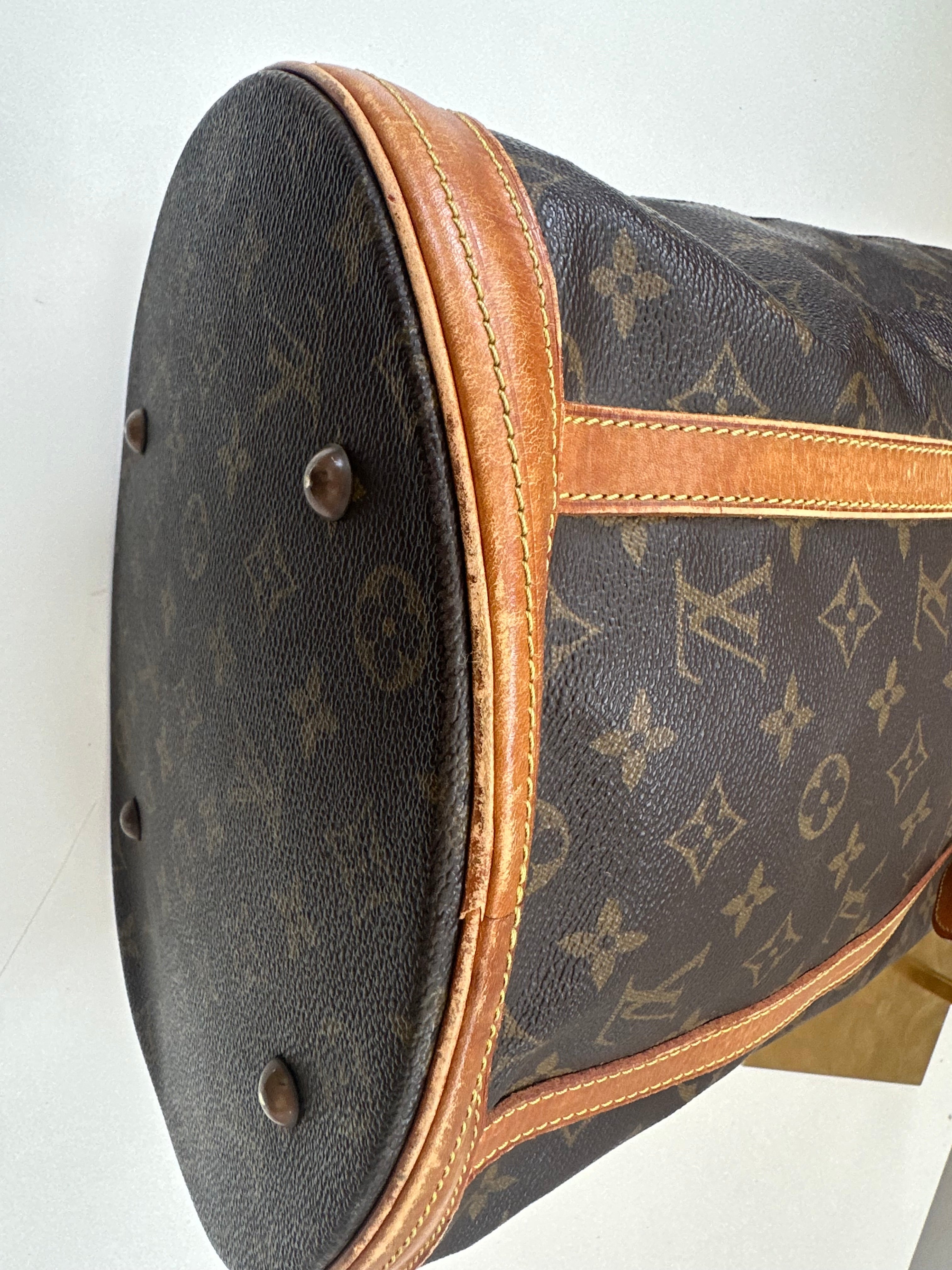 Louis Vuitton Bucket GM