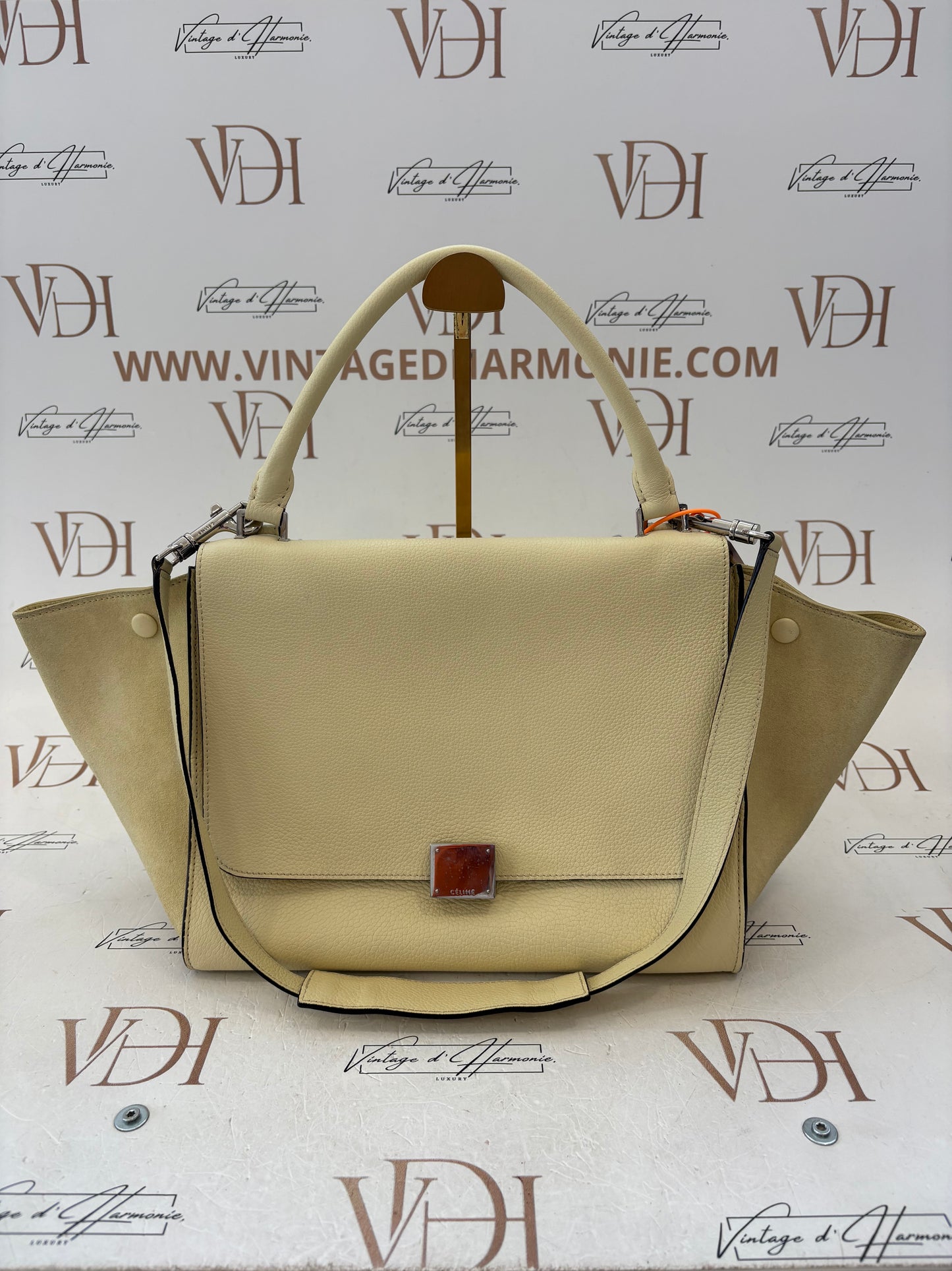 201028 - Céline Trapeze