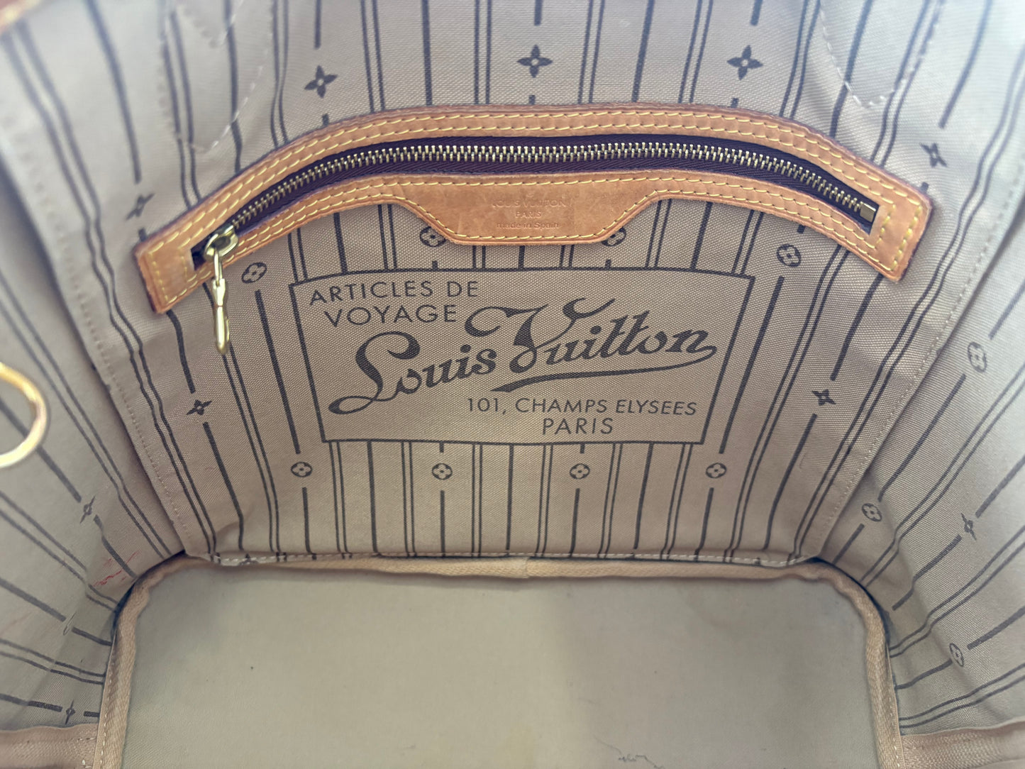 018806 - Louis Vuitton Neverfull MM