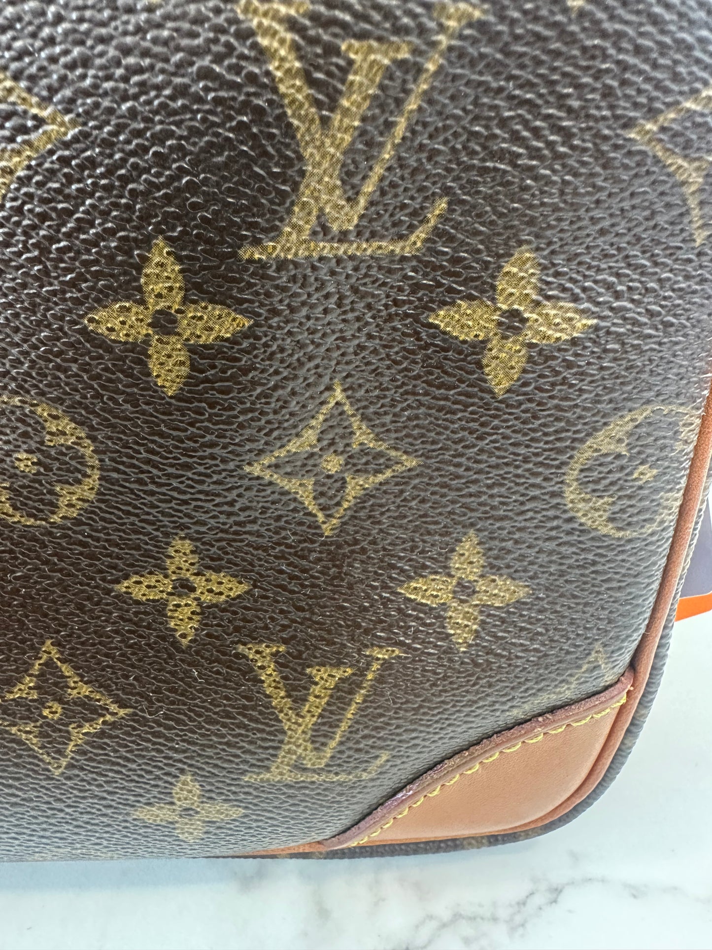 Louis Vuitton Trocadero 27