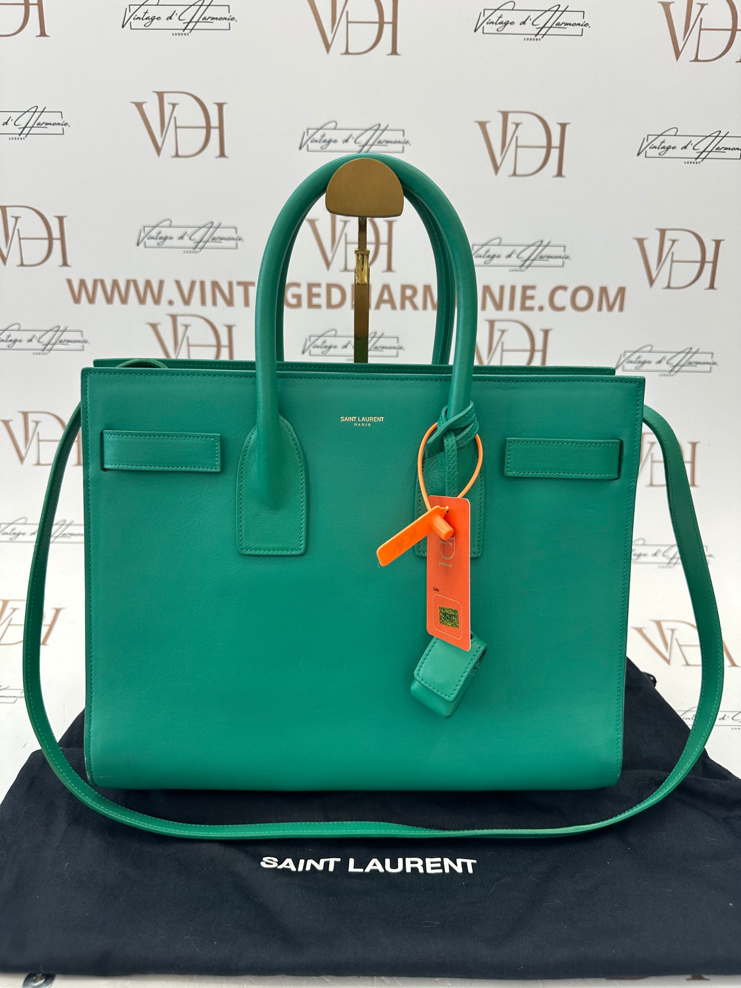 382921 - Saint Laurent Sac De Jour