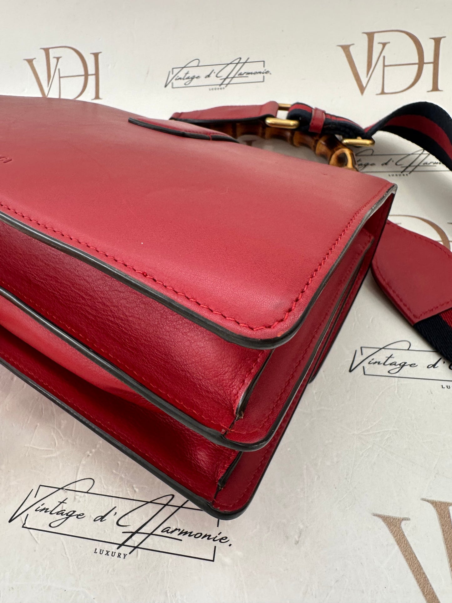 382986 - Gucci Dionysus
