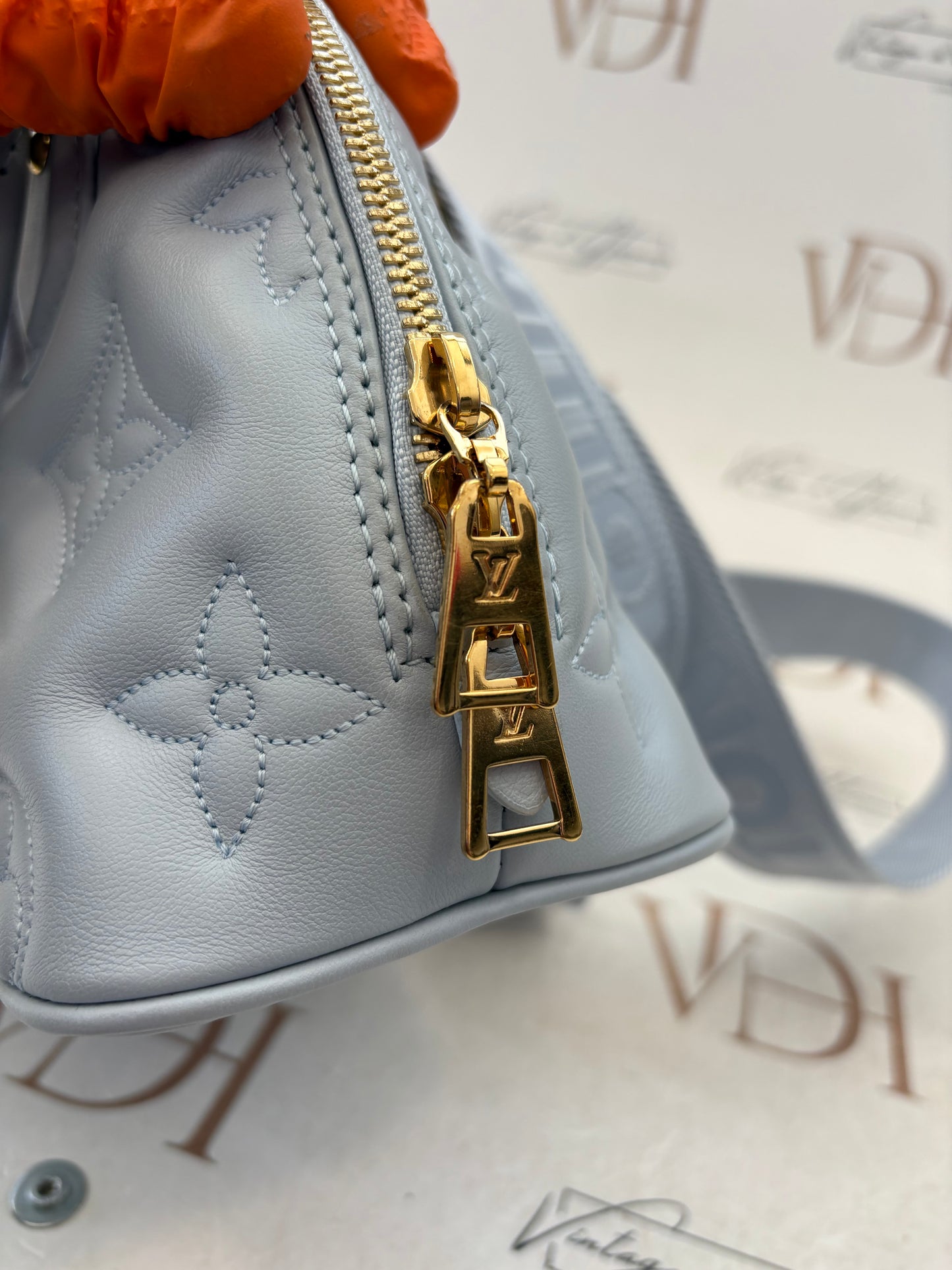 383655 - Louis Vuitton Alma BB