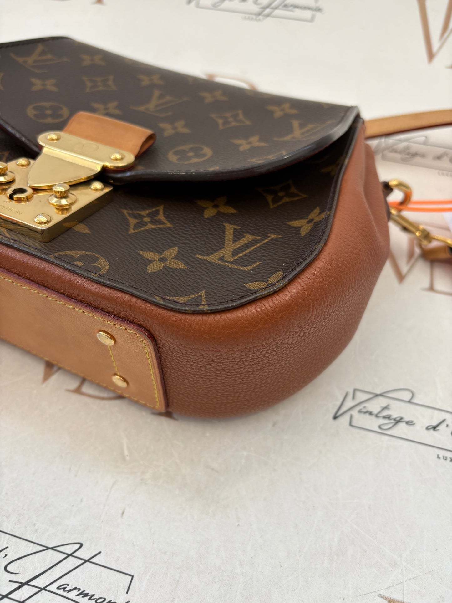 383507 - Louis Vuitton Eden