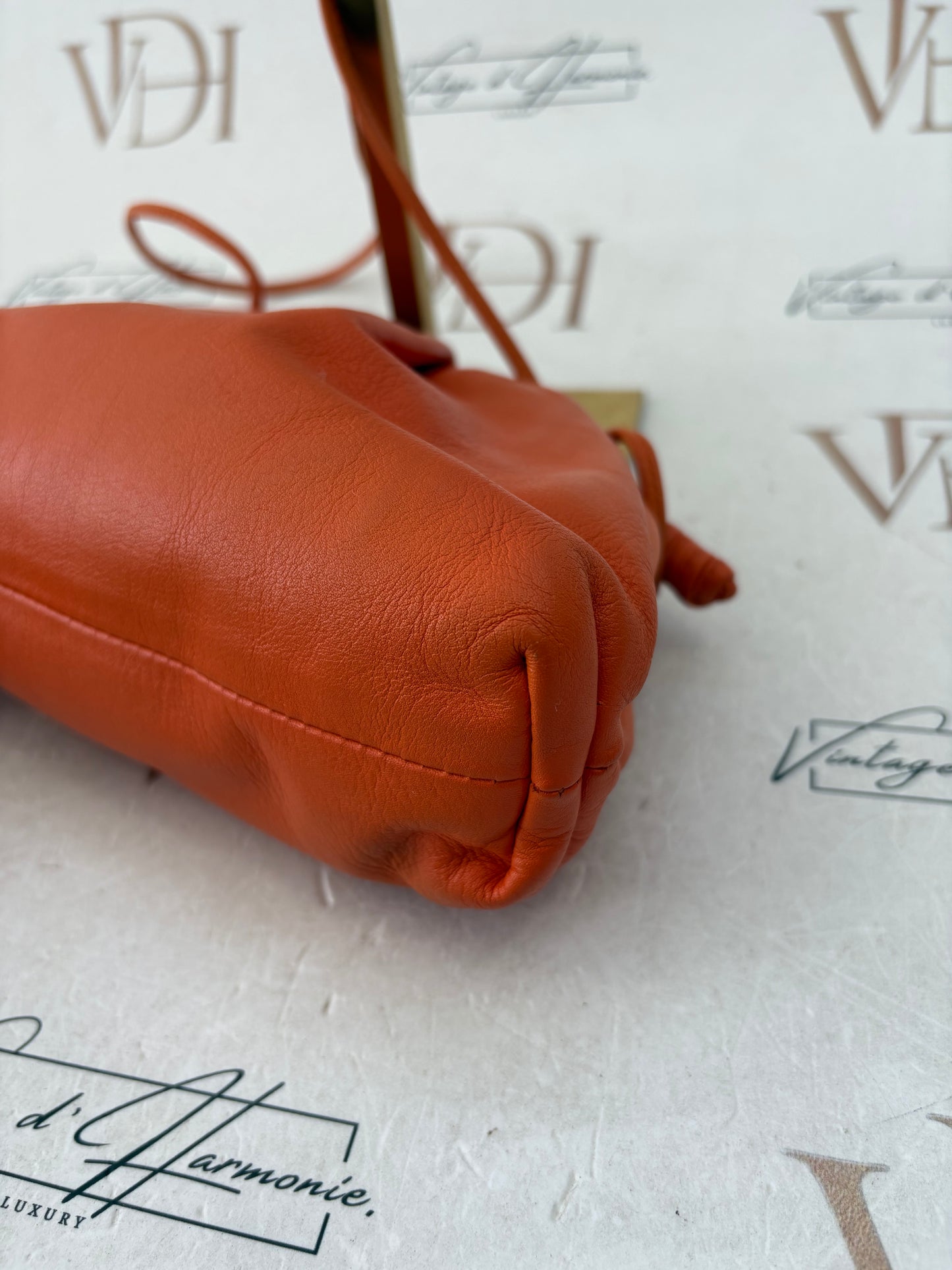383752 - Bottega Veneta The Pouch