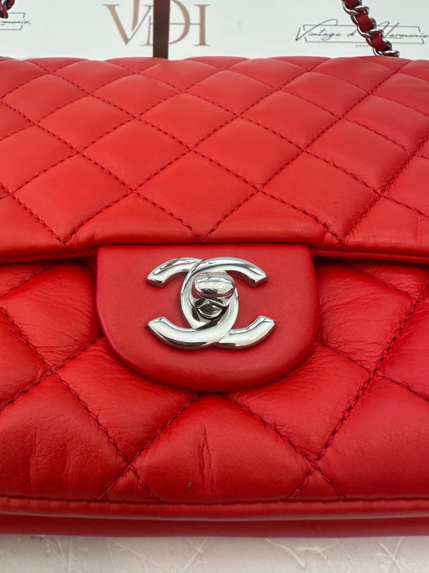 017898 - Chanel Red Lambskin