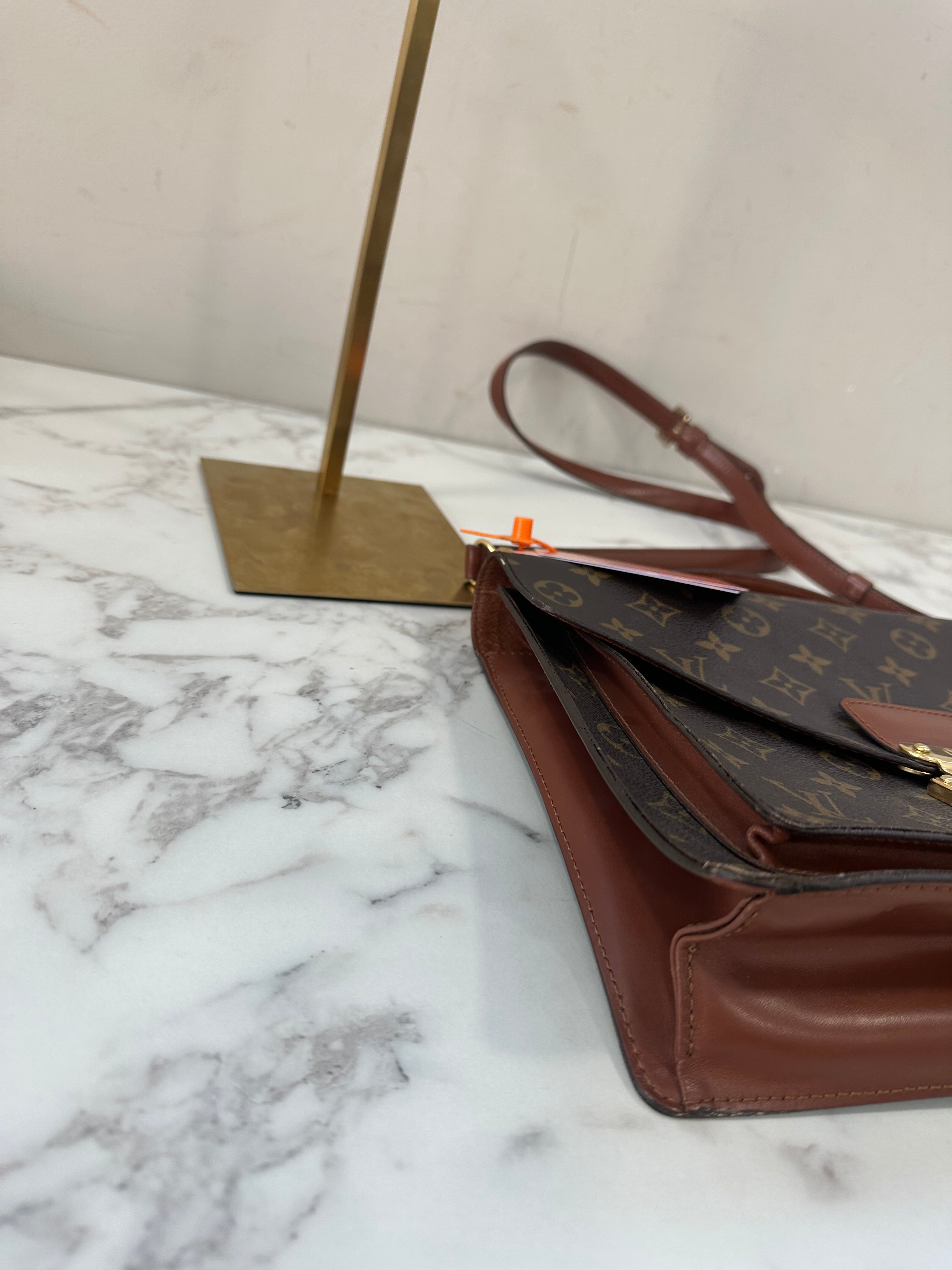 Louis Vuitton Monceau 28