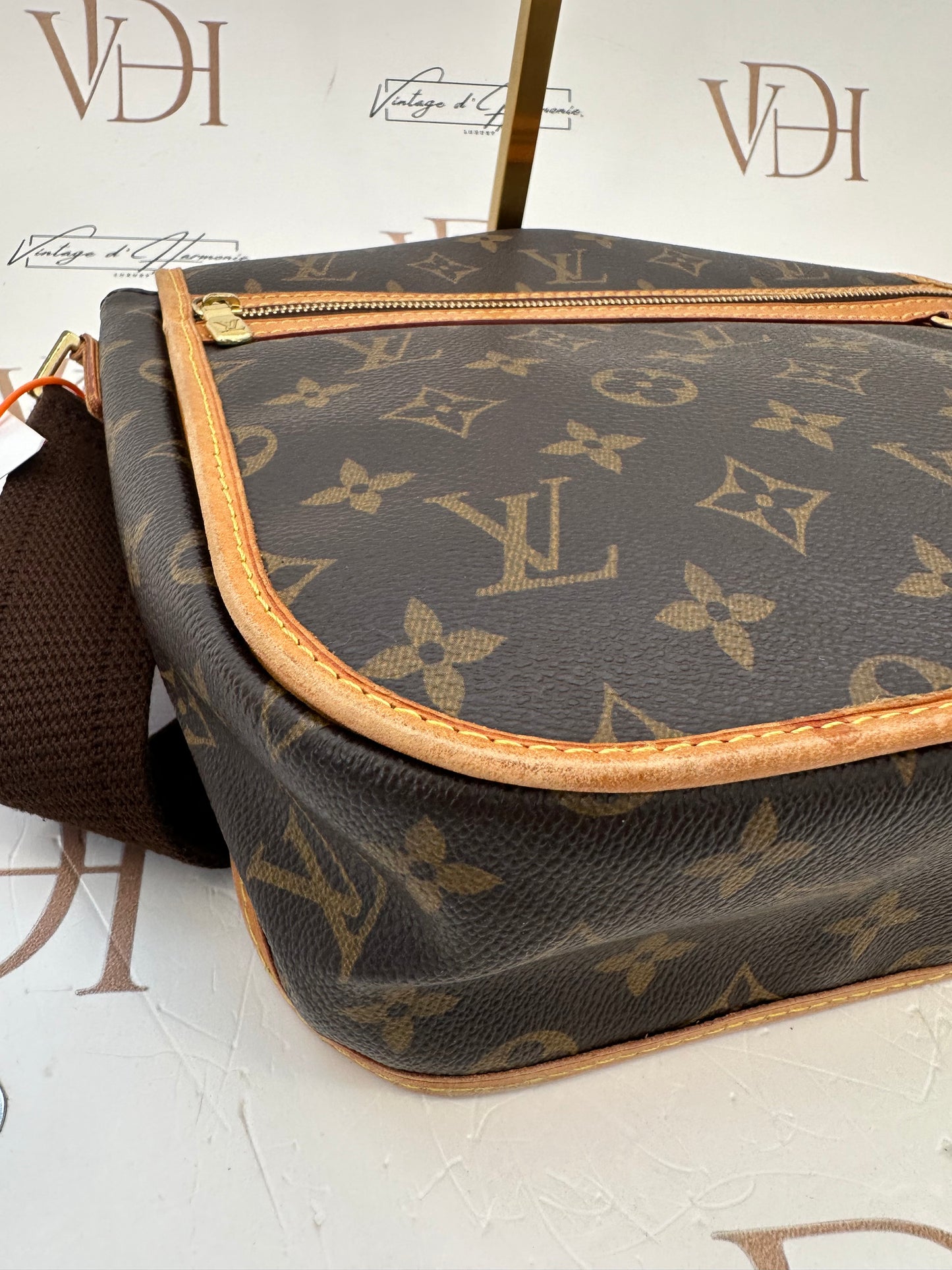 017996 - Louis Vuitton Messenger Bosphore PM