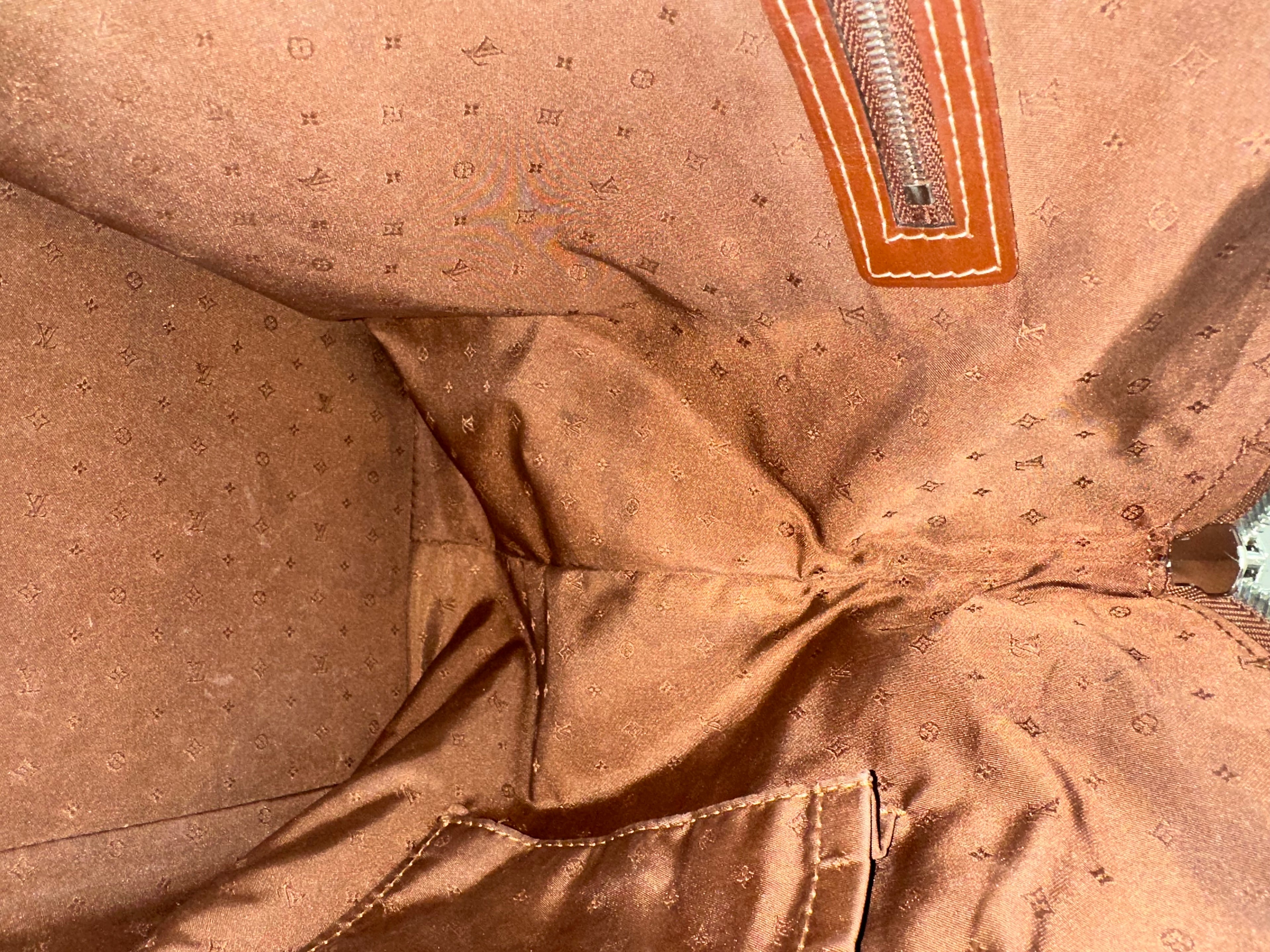 Louis Vuitton Brown Suhali Lockit MM