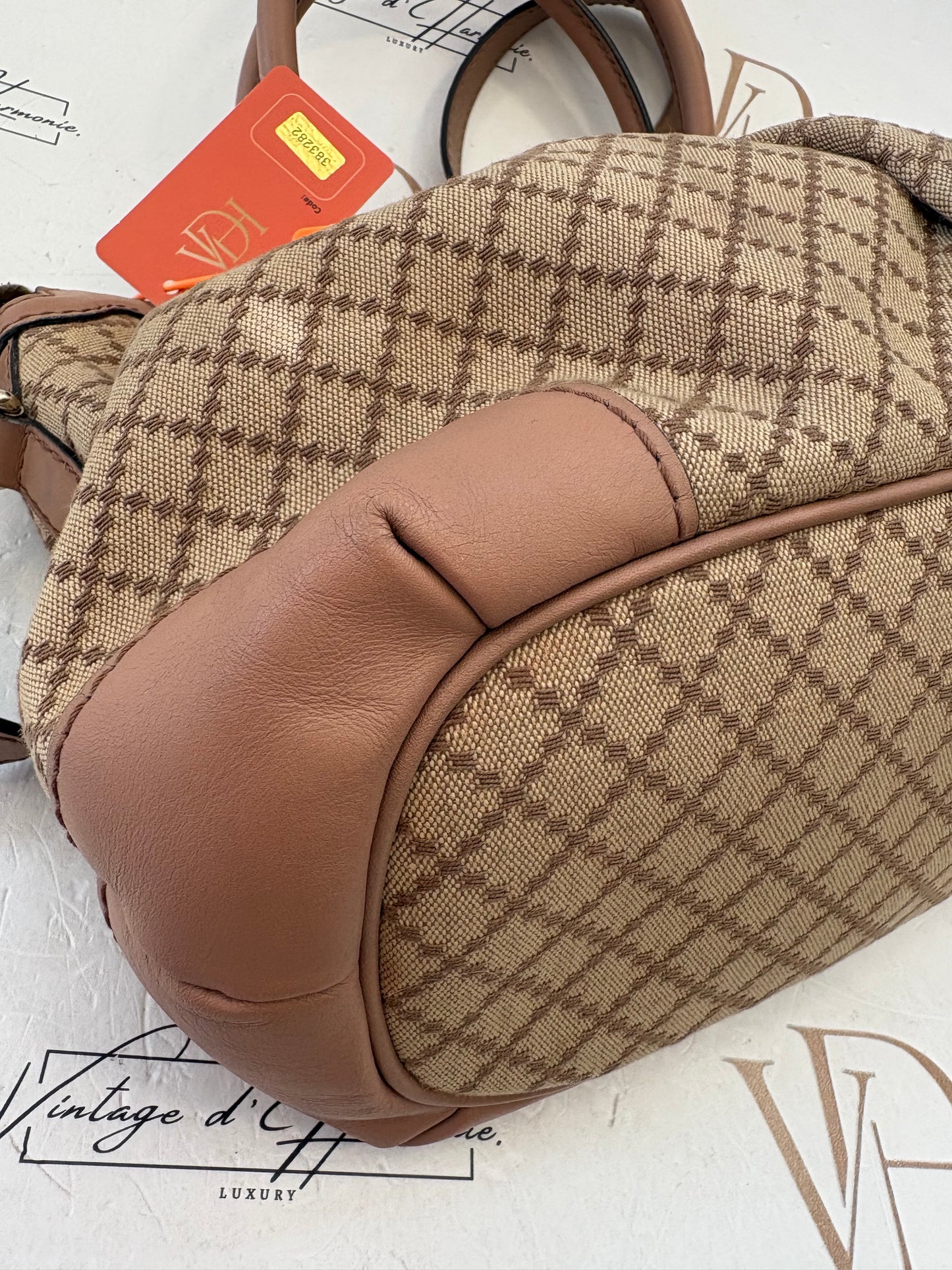 383282 - Gucci Sukey
