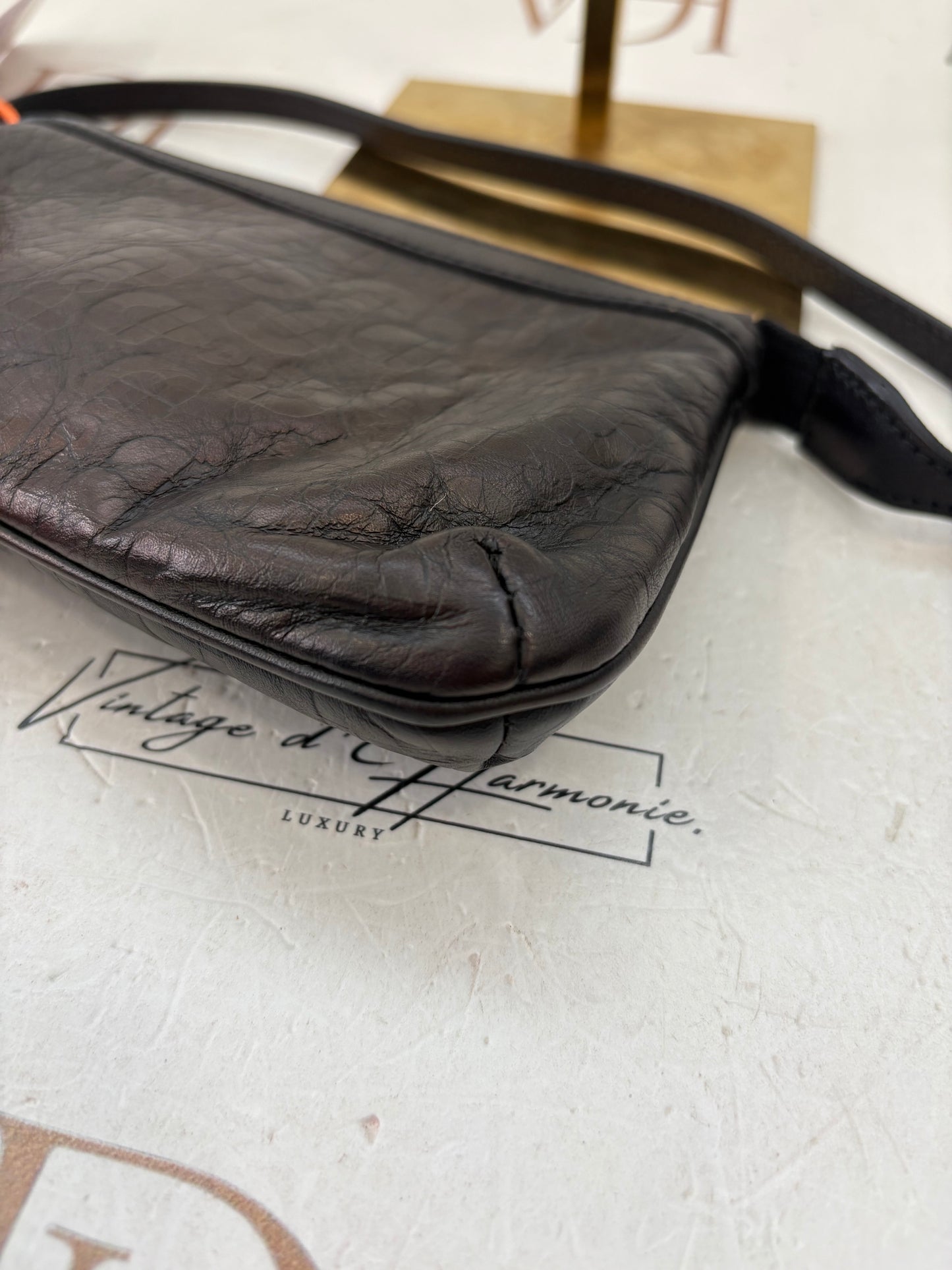 383959 - Gucci Pochette Black