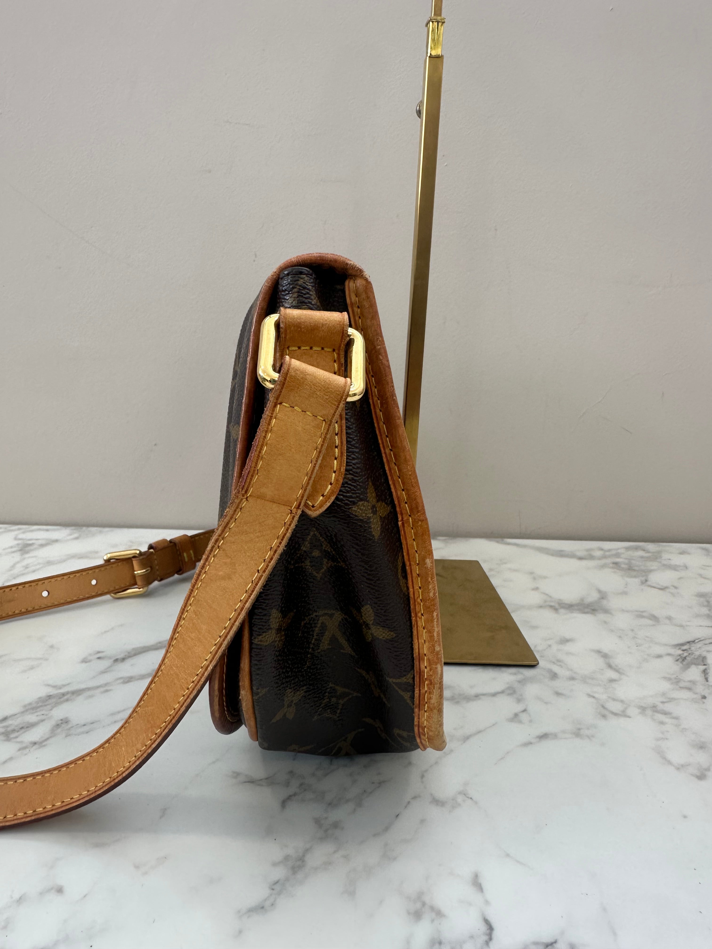 Louis Vuitton Menilmontant PM