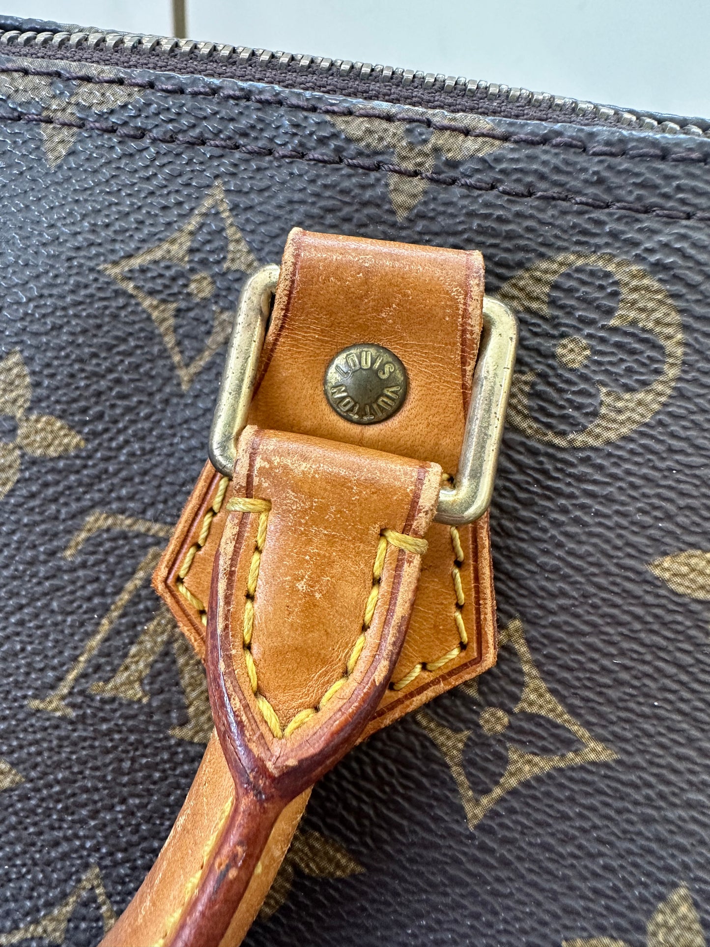 Louis Vuitton Speedy 30