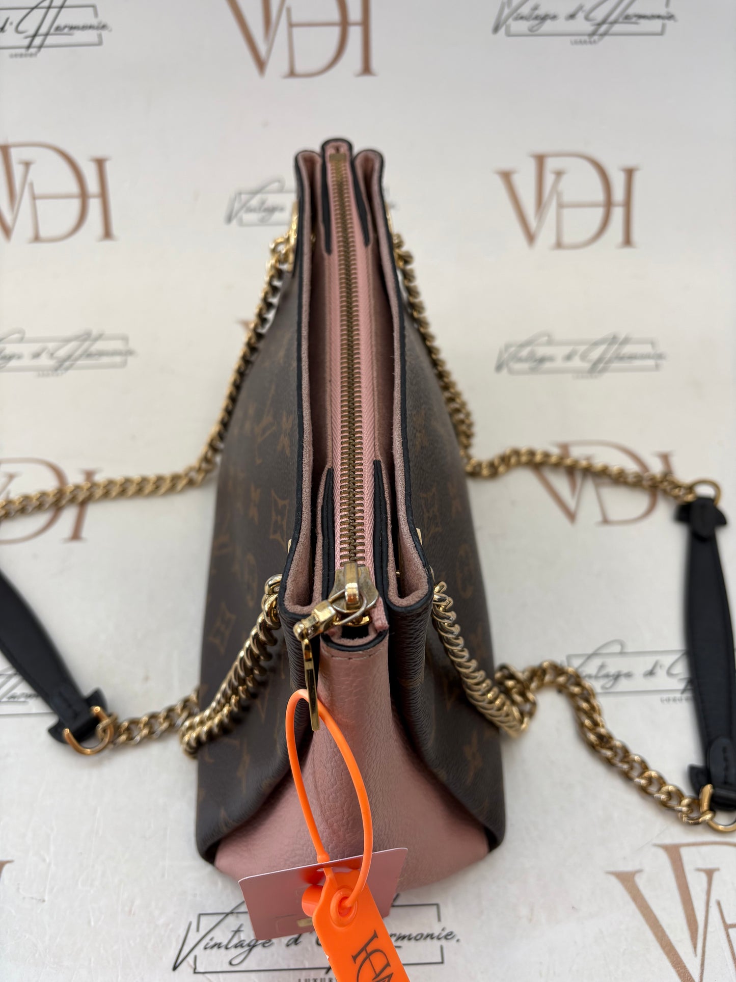 383596 - Louis Vuitton SureneBB