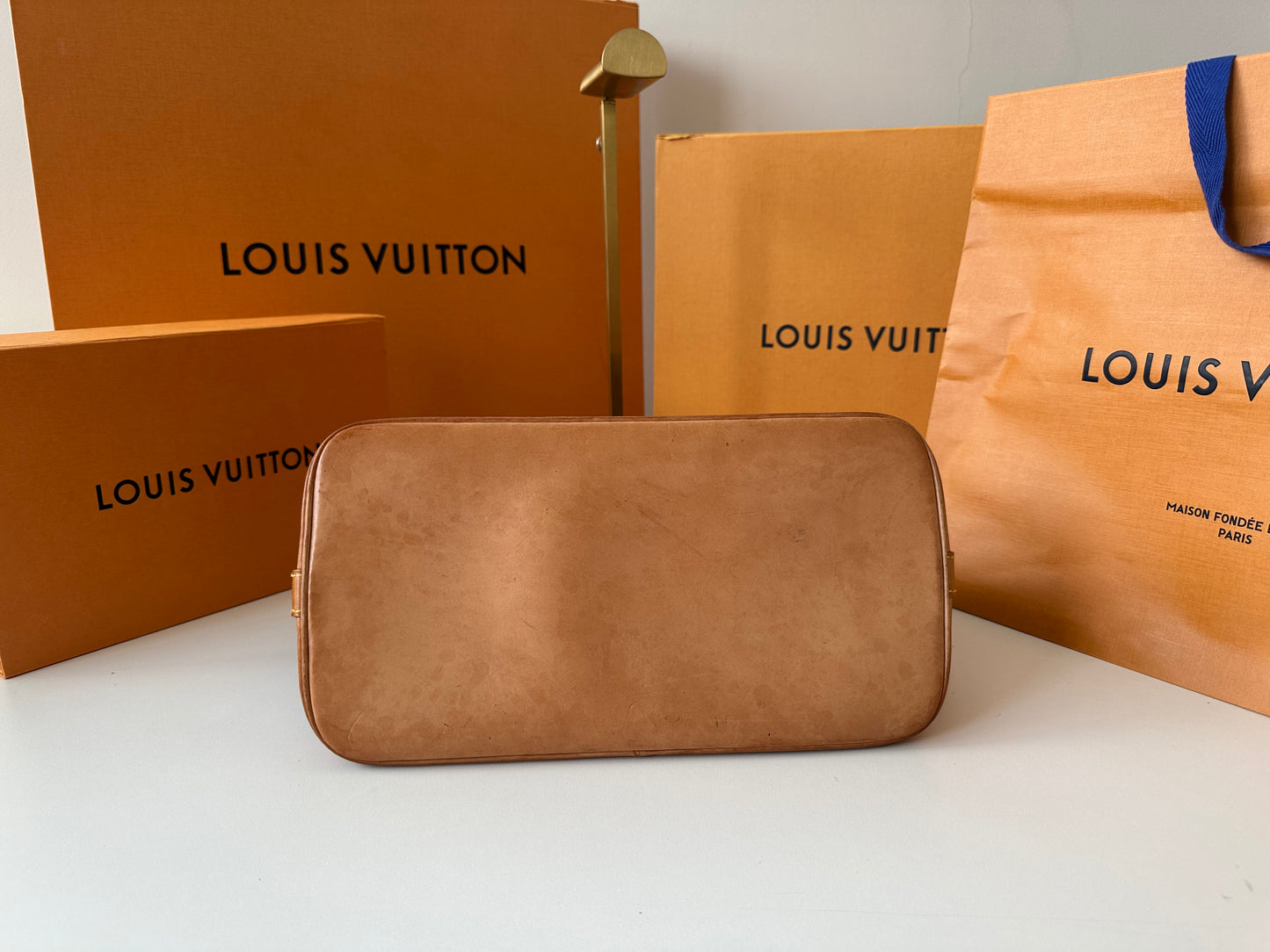 Louis Vuitton Alma