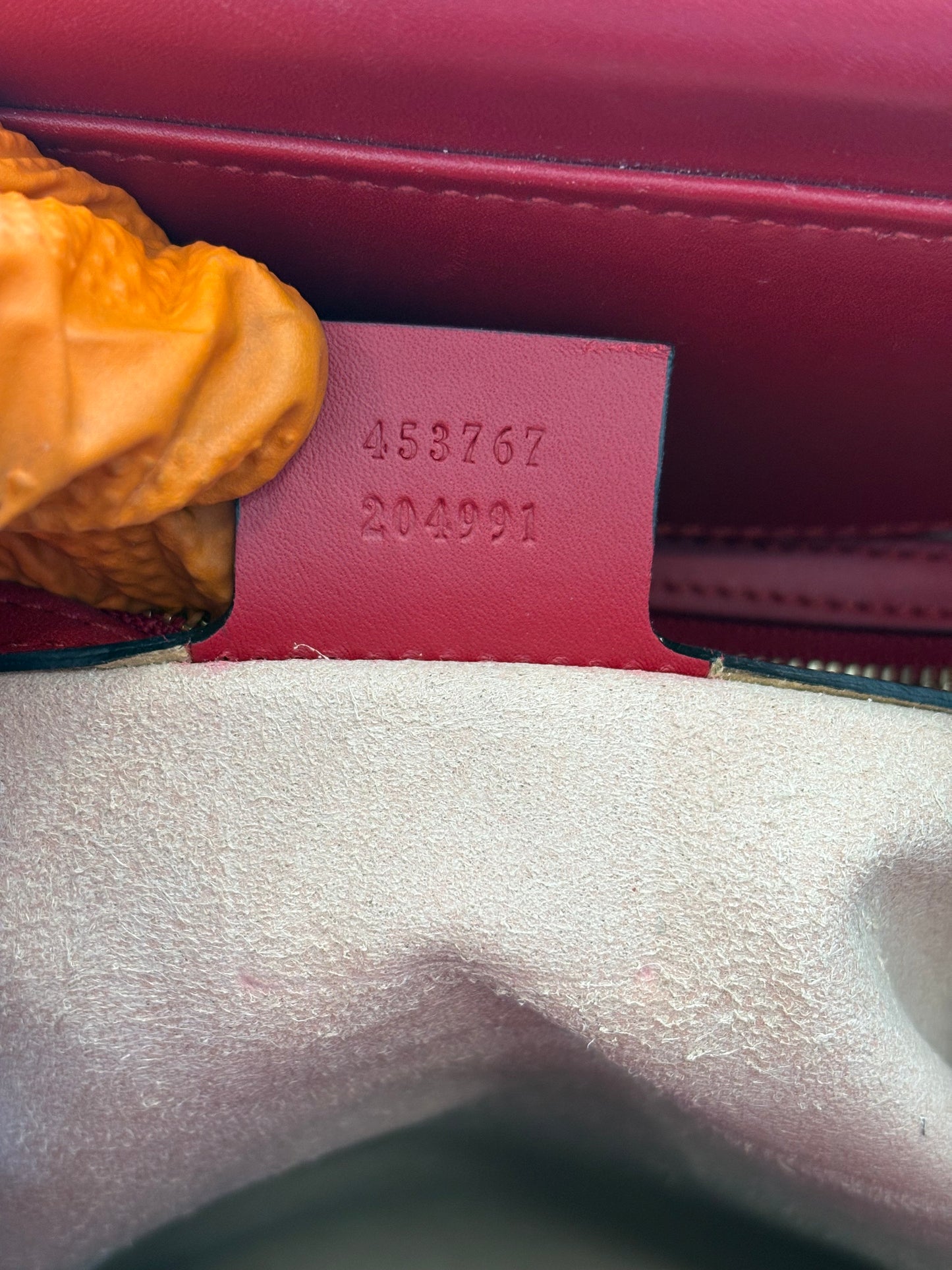 383908 - Gucci Nymphaea