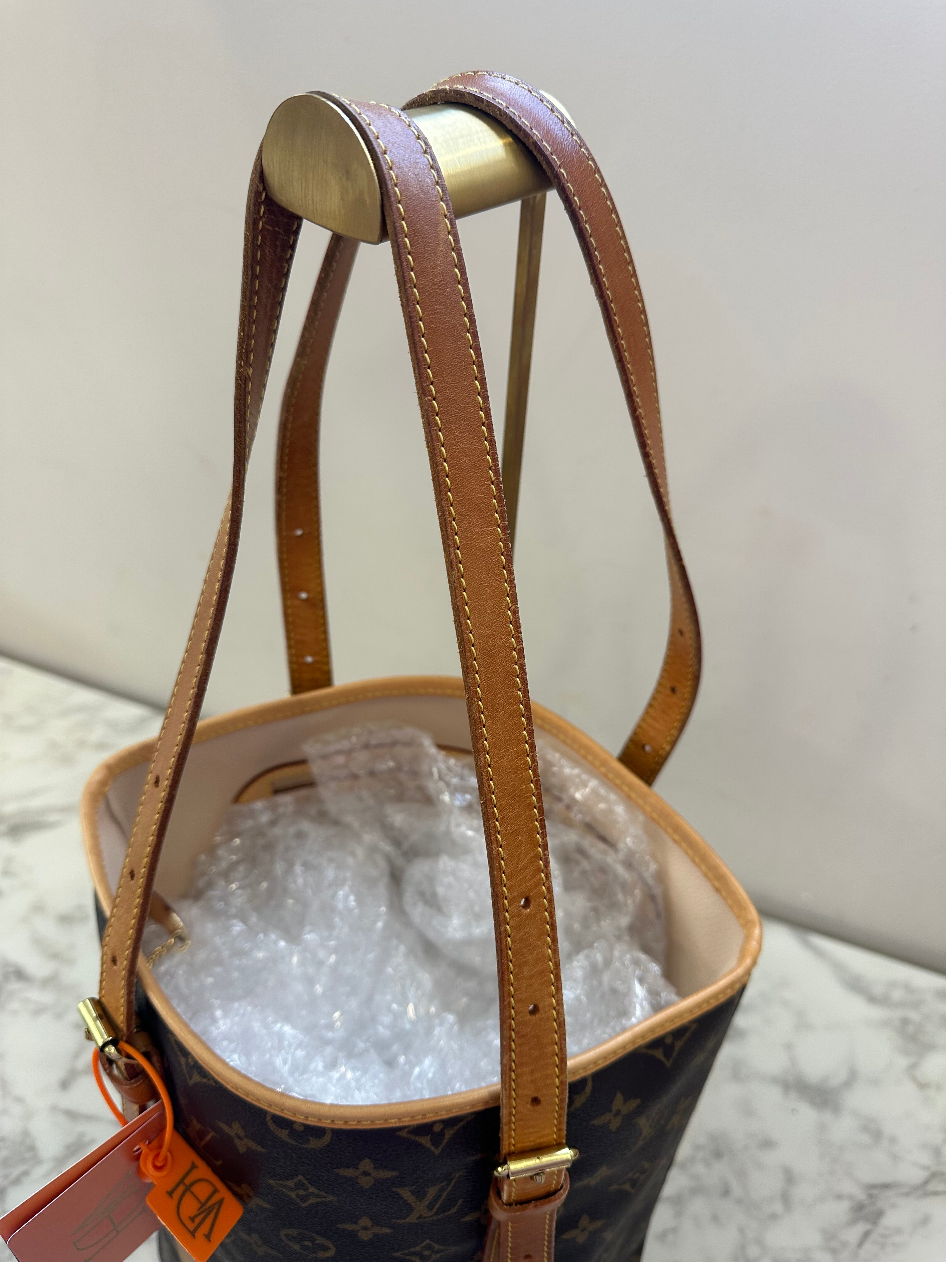 Louis Vuitton Bucket GM