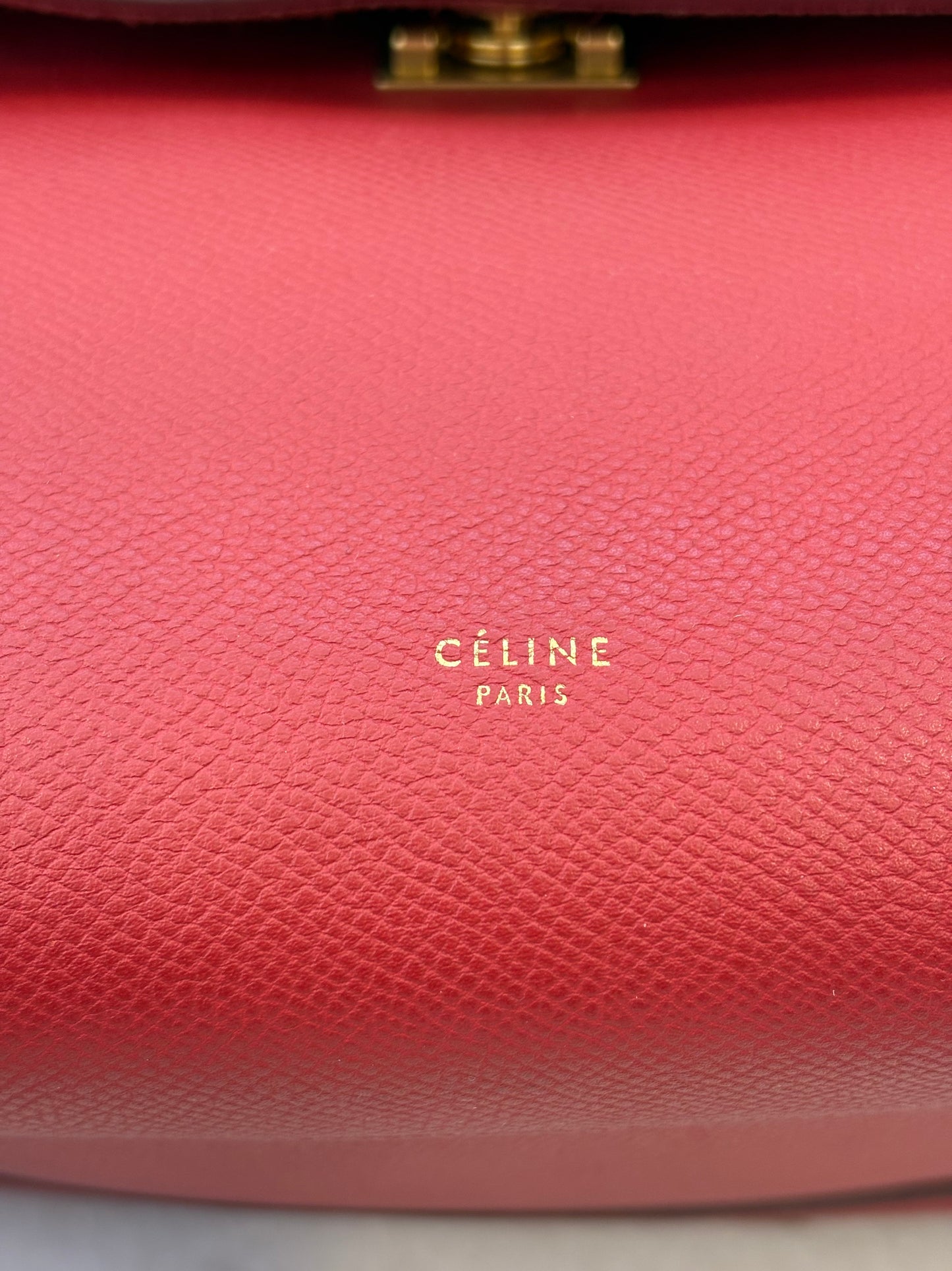 383690 - Céline Belt