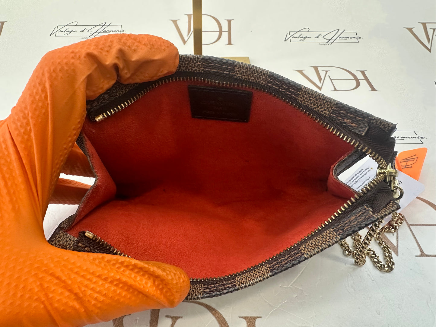 382552 - Louis Vuitton Pochette