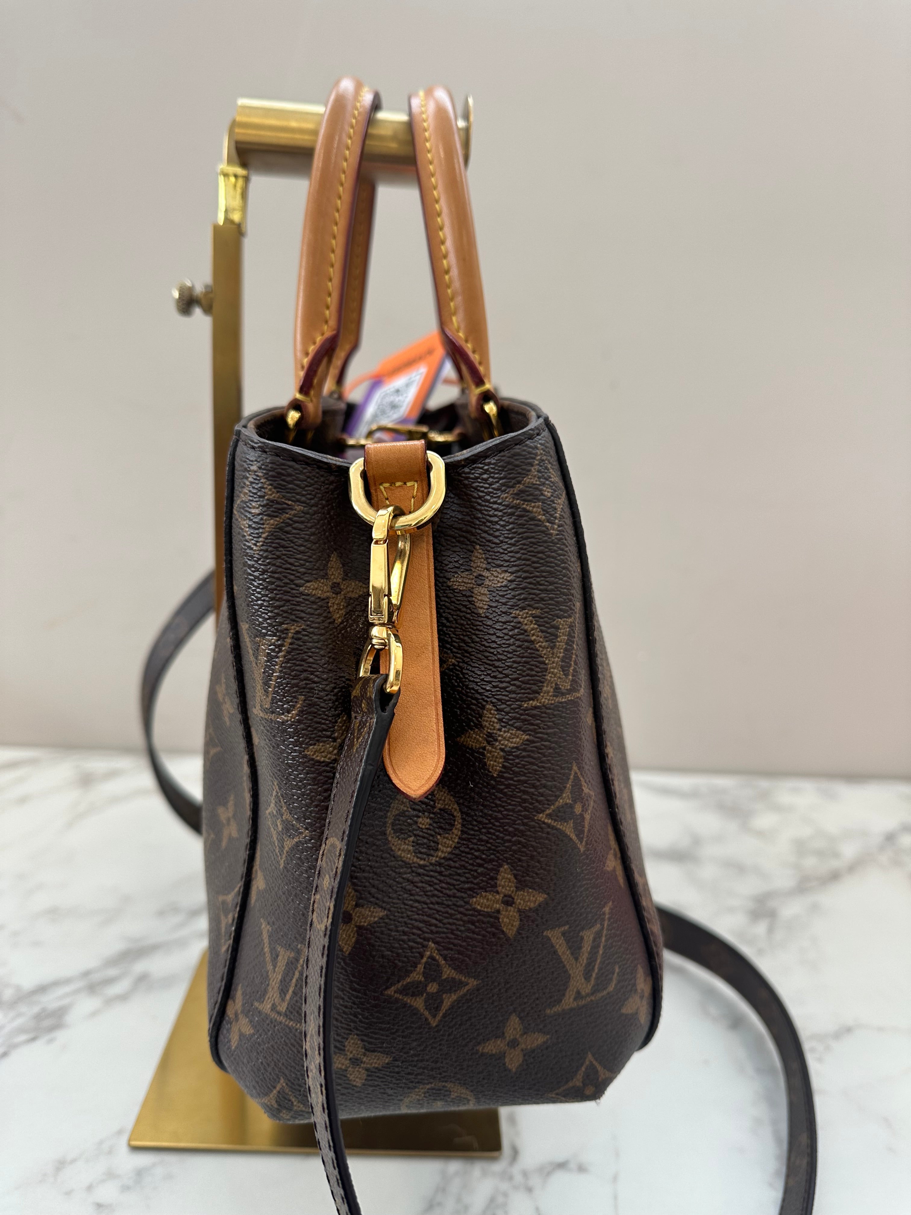 Louis Vuitton Montaigne BB