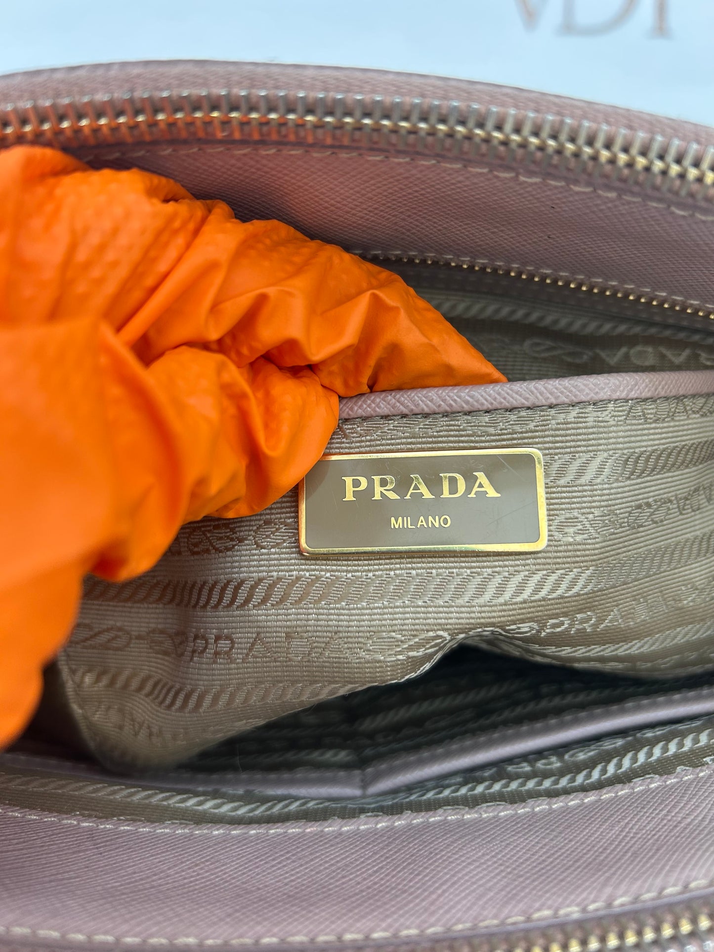 201017 - Prada Galleria