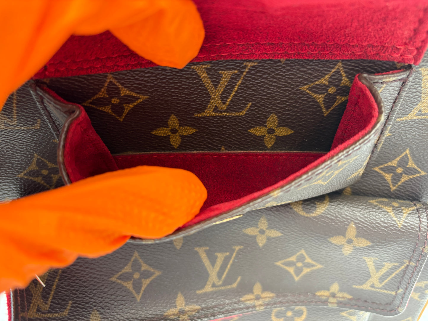 017872 - Louis Vuitton Monogram Excentricite
