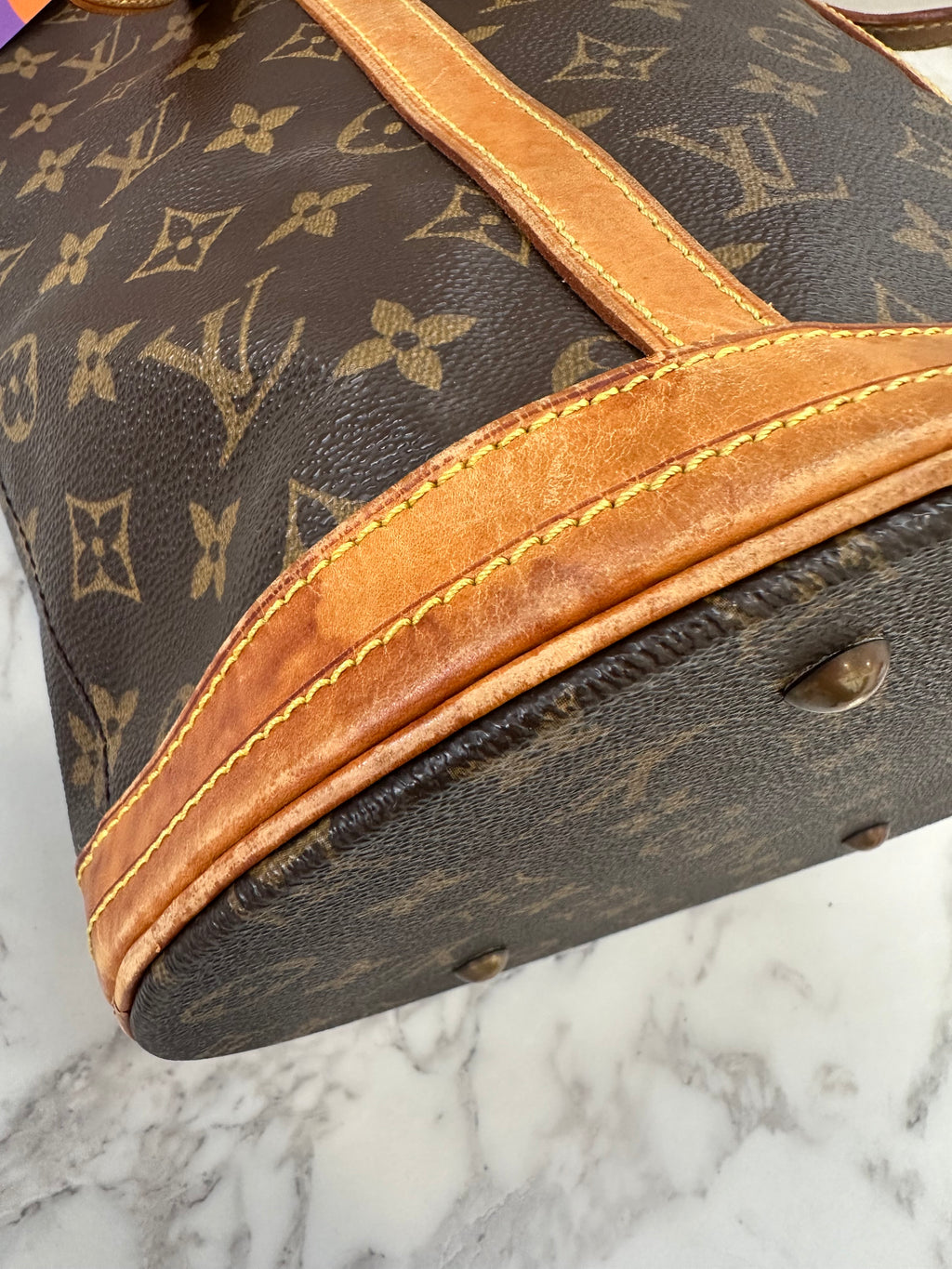 Louis Vuitton Bucket GM