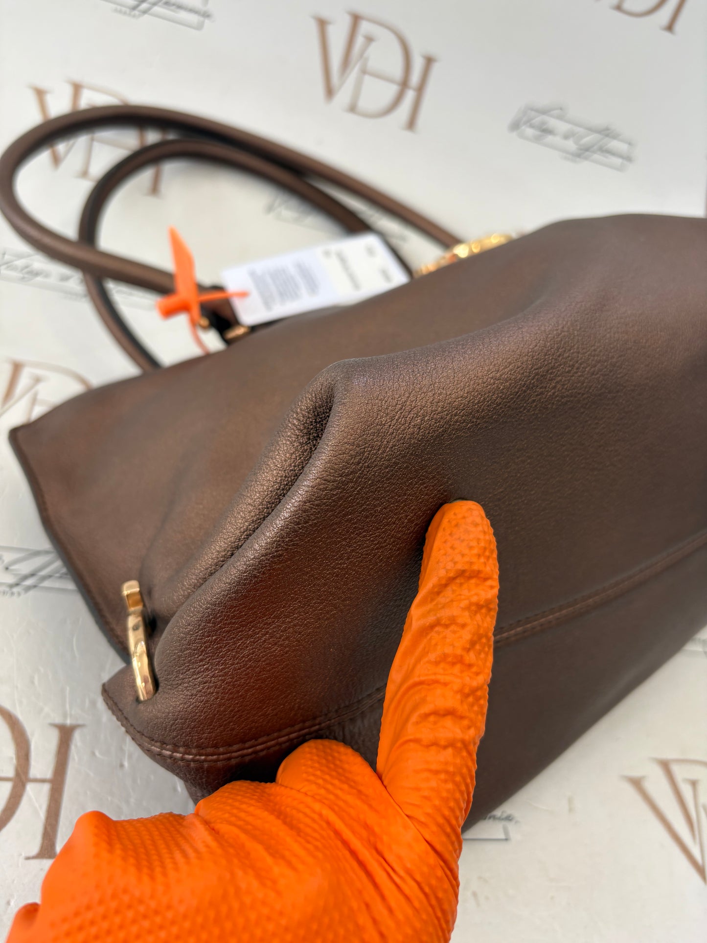 383962 - Salvatore Ferragamo Brown