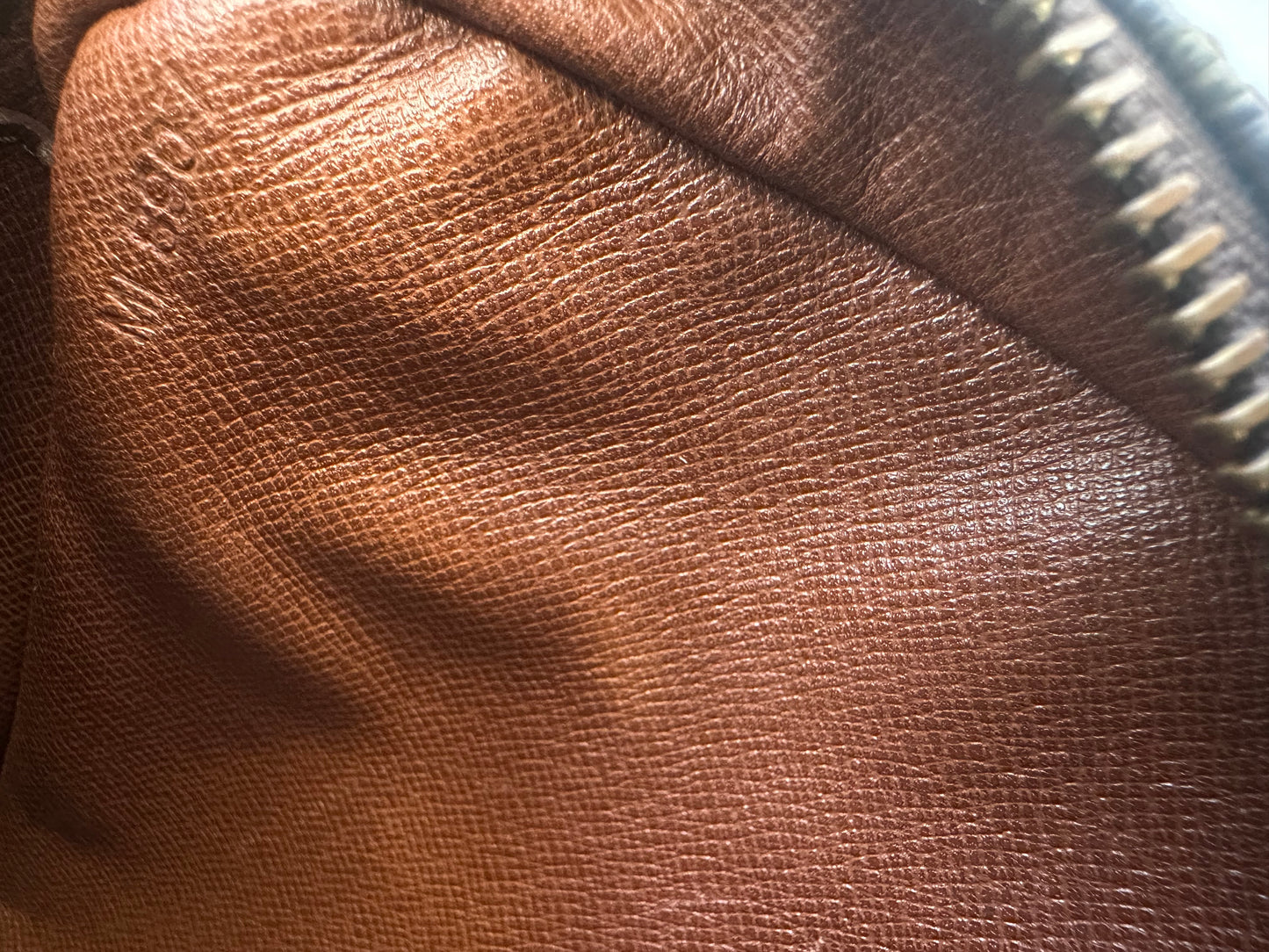 Louis Vuitton Saint Germain 24