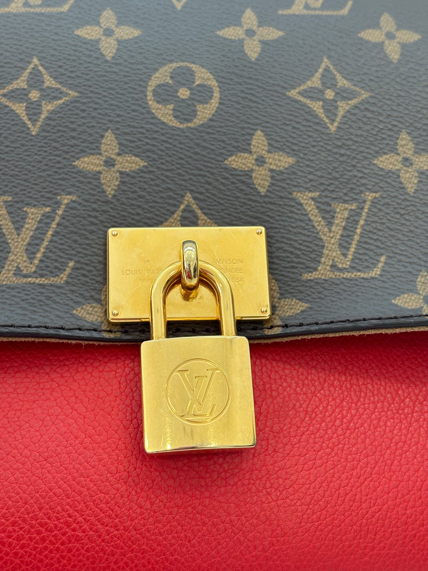 201850 - Louis Vuitton Marignan