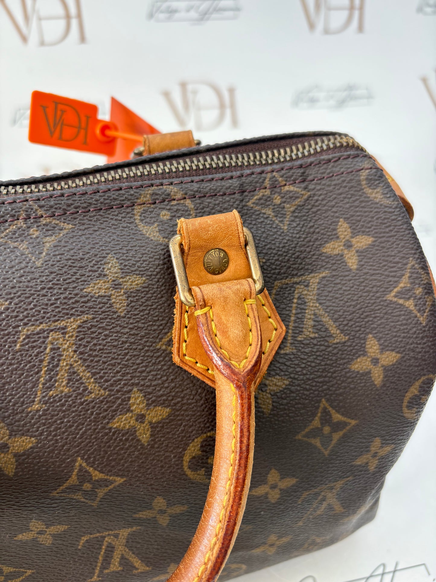 018834 - Louis Vuitton Speedy 25
