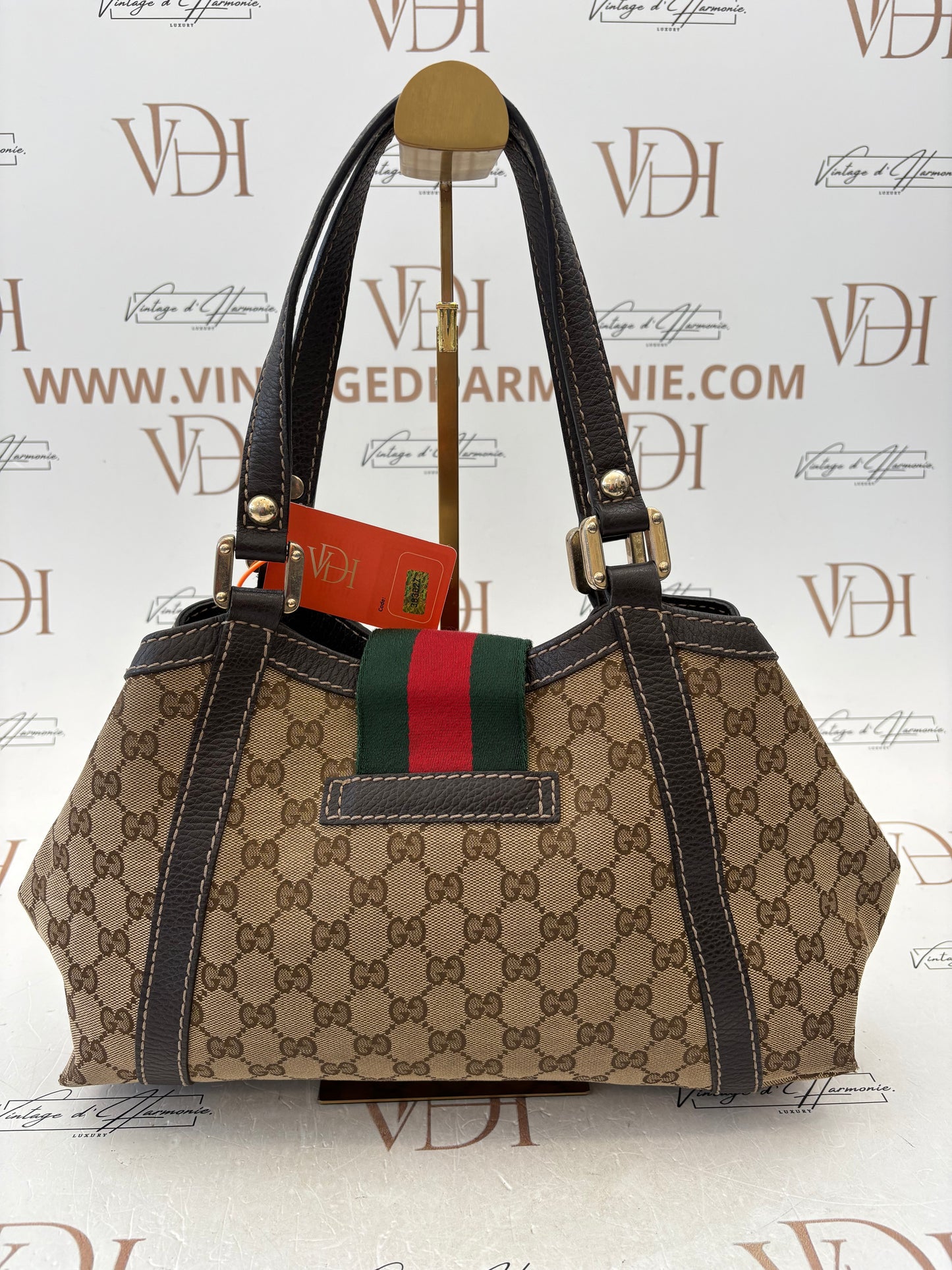 383627 - Gucci Brown