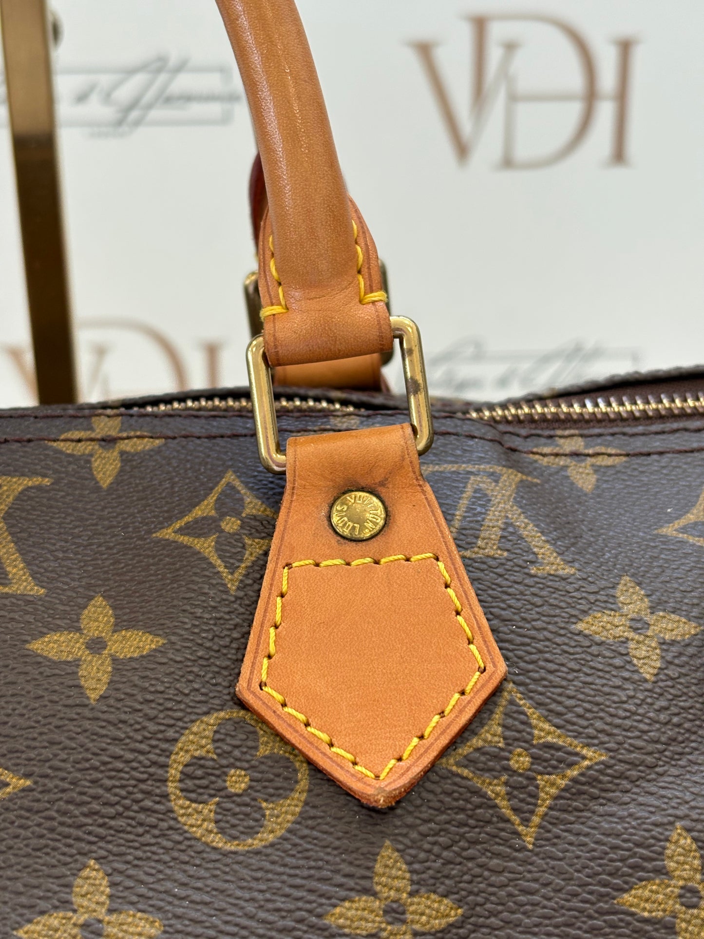 017212 - Louis Vuitton Speedy 40