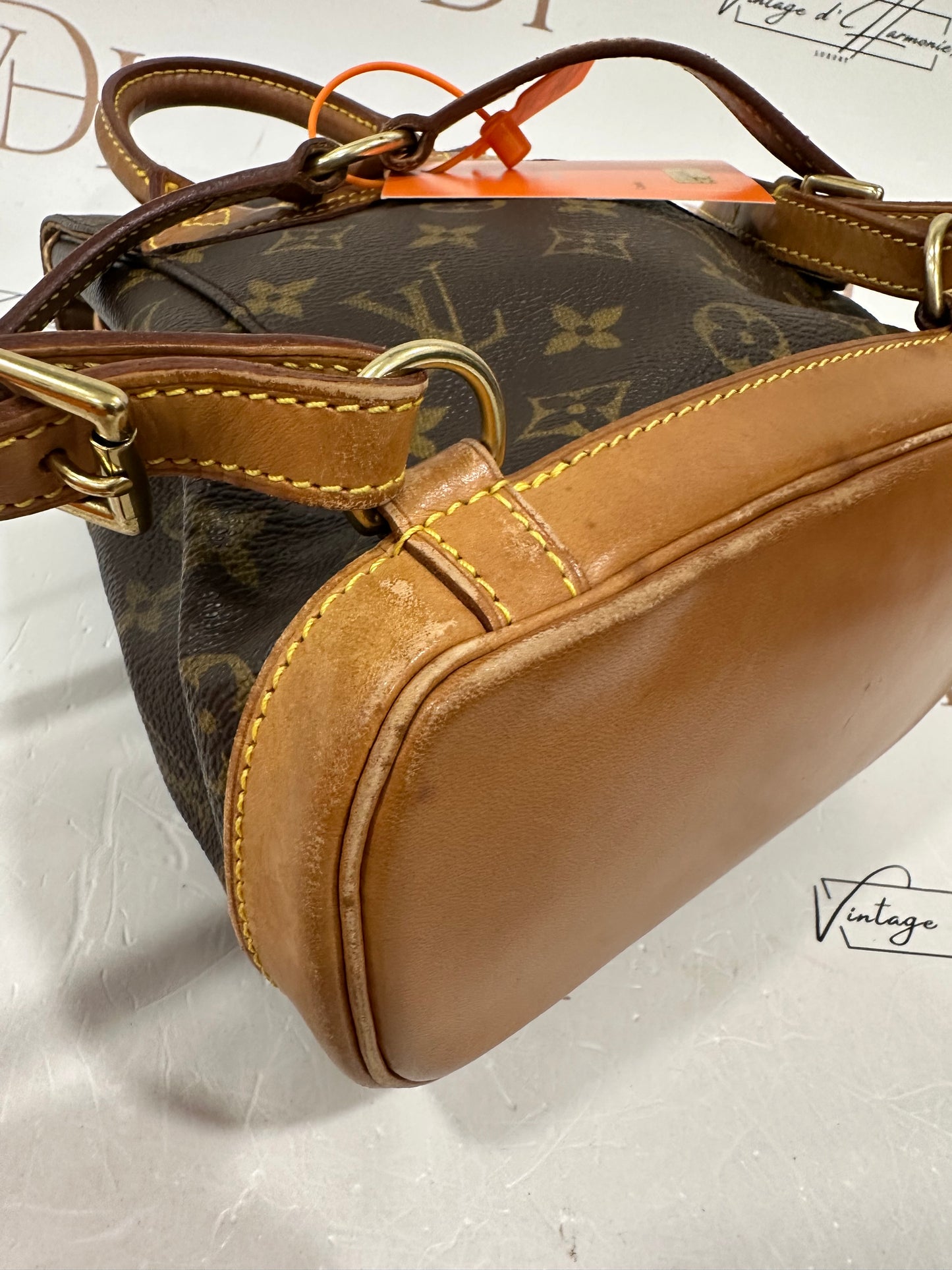 016864 - Louis Vuitton Mini Montsouris