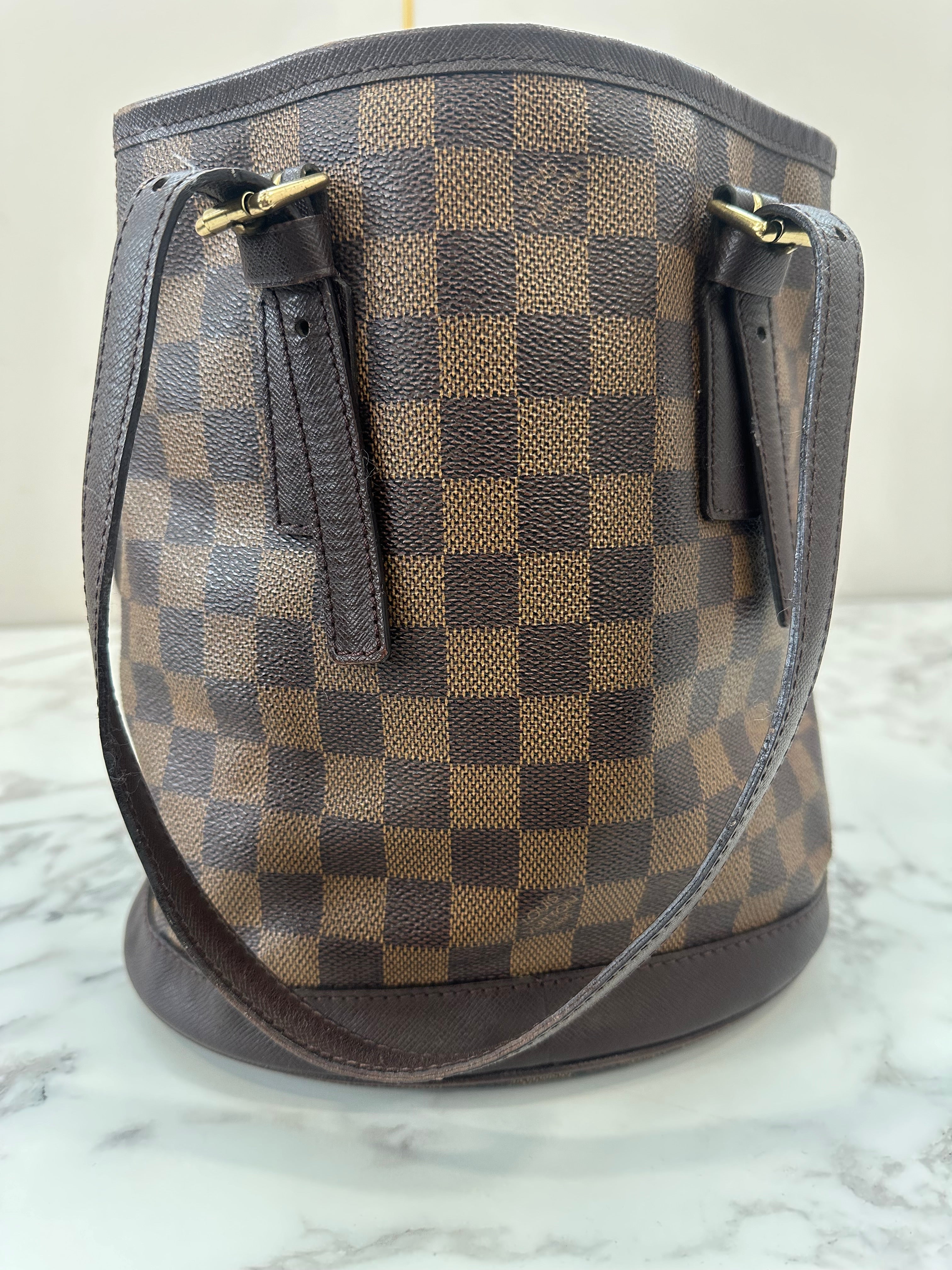 Louis Vuitton Marais Ebene