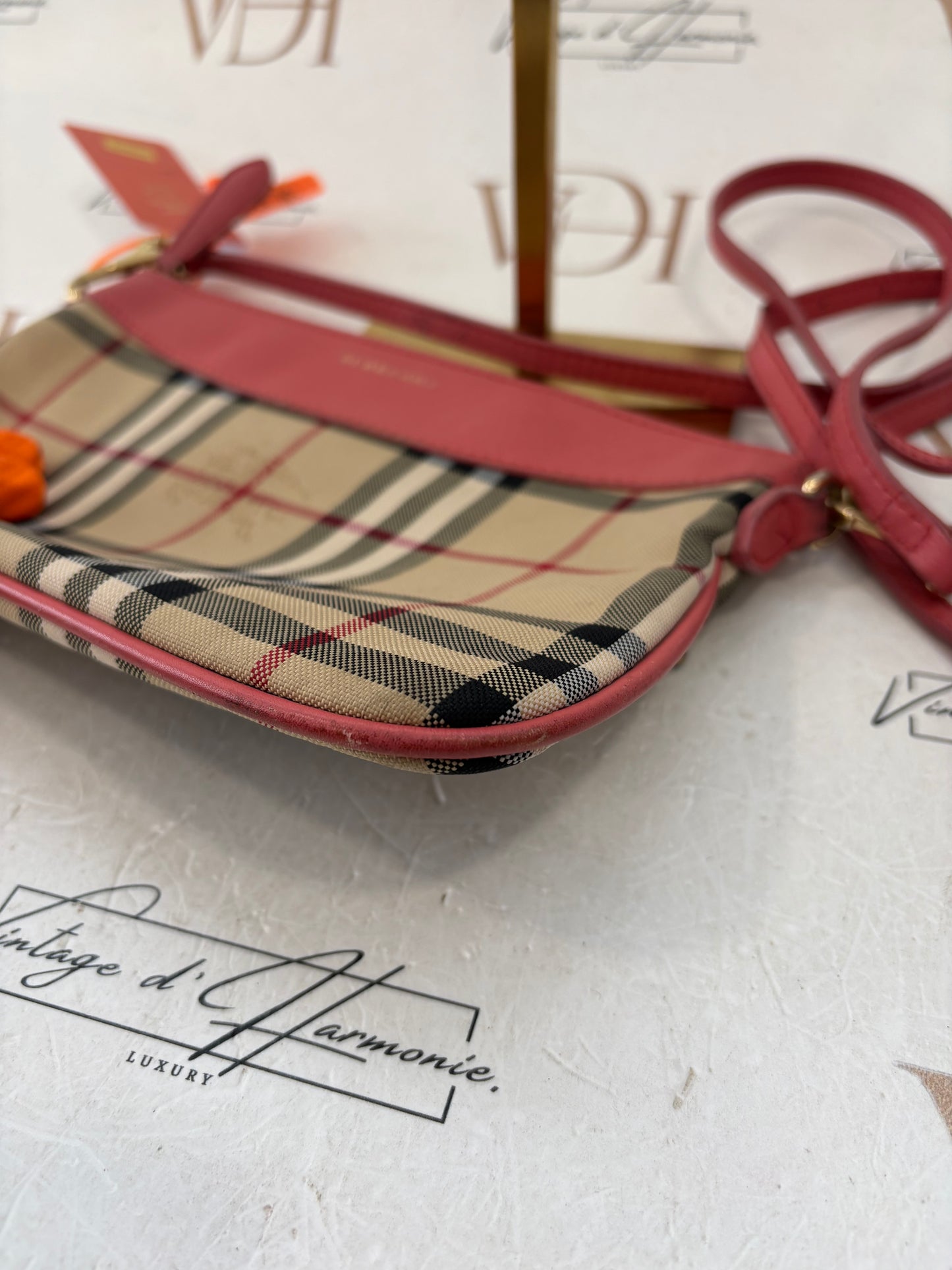 383972 - Burberry Bag
