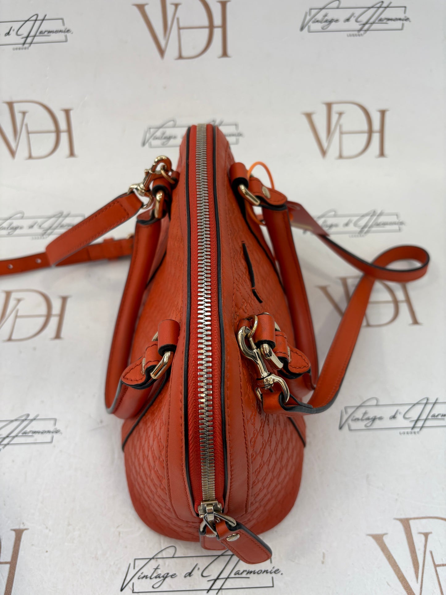 384265 - Gucci