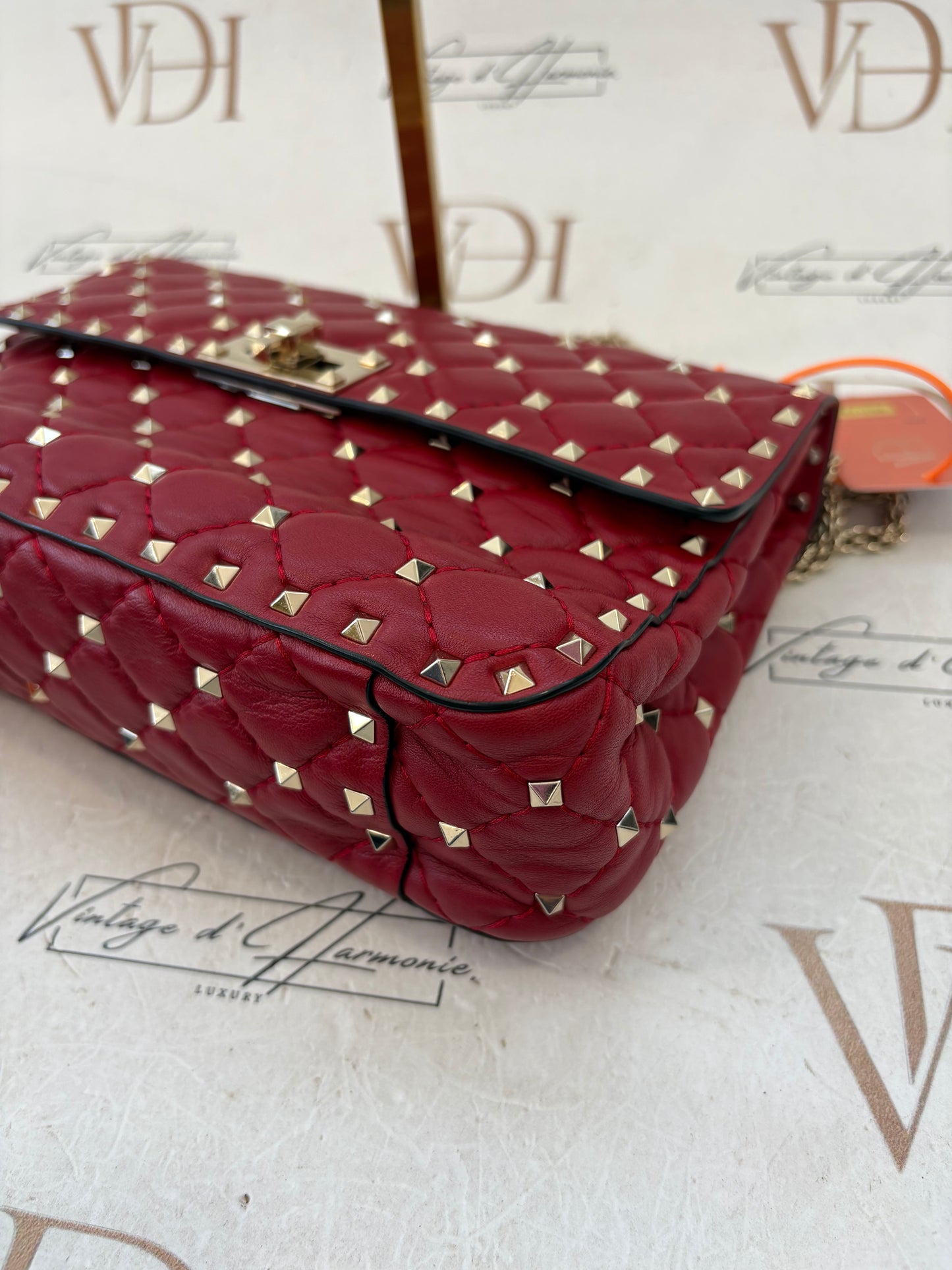 201122 - Valentino Rockstud Spike