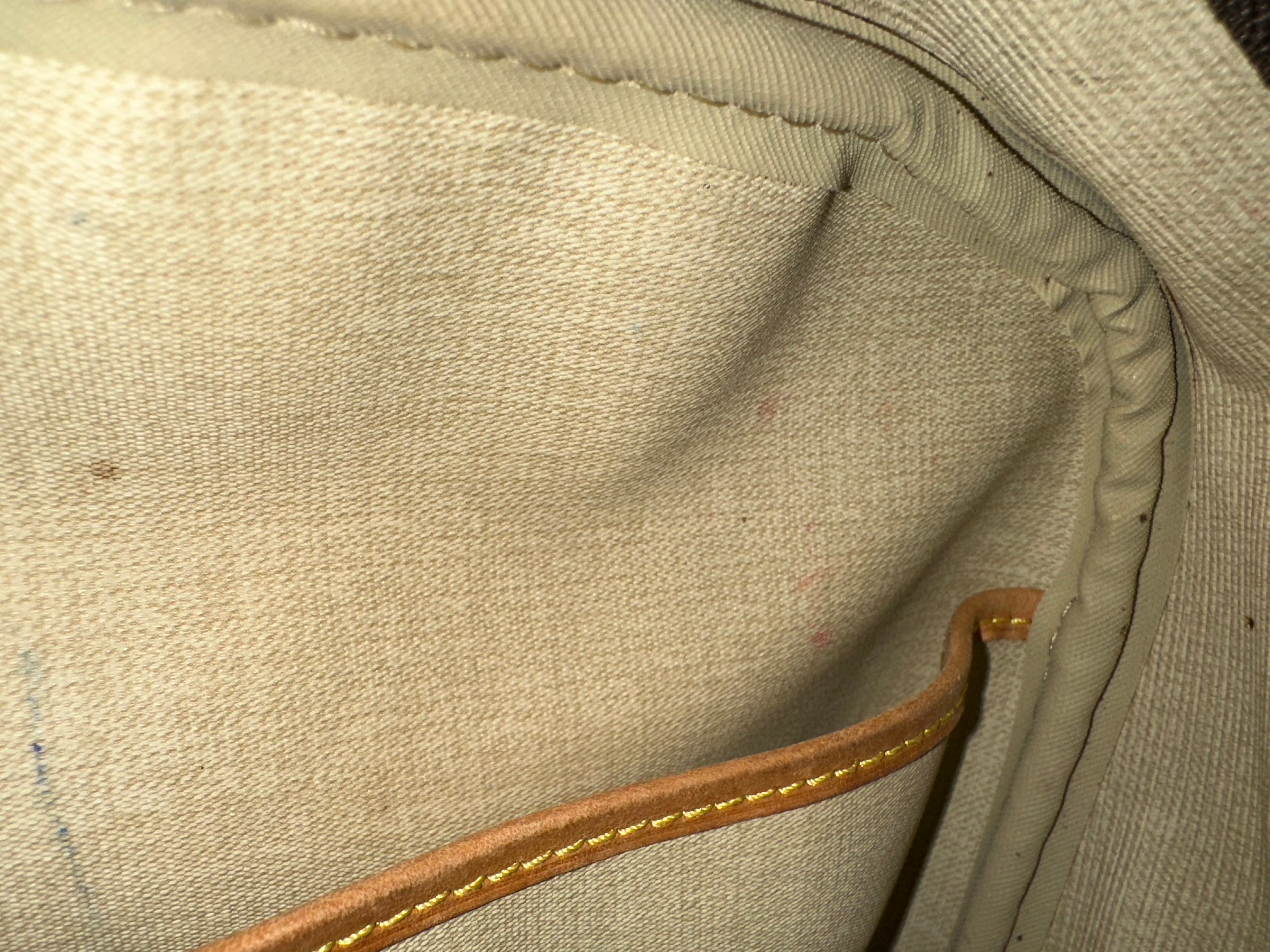 Louis Vuitton Deauville