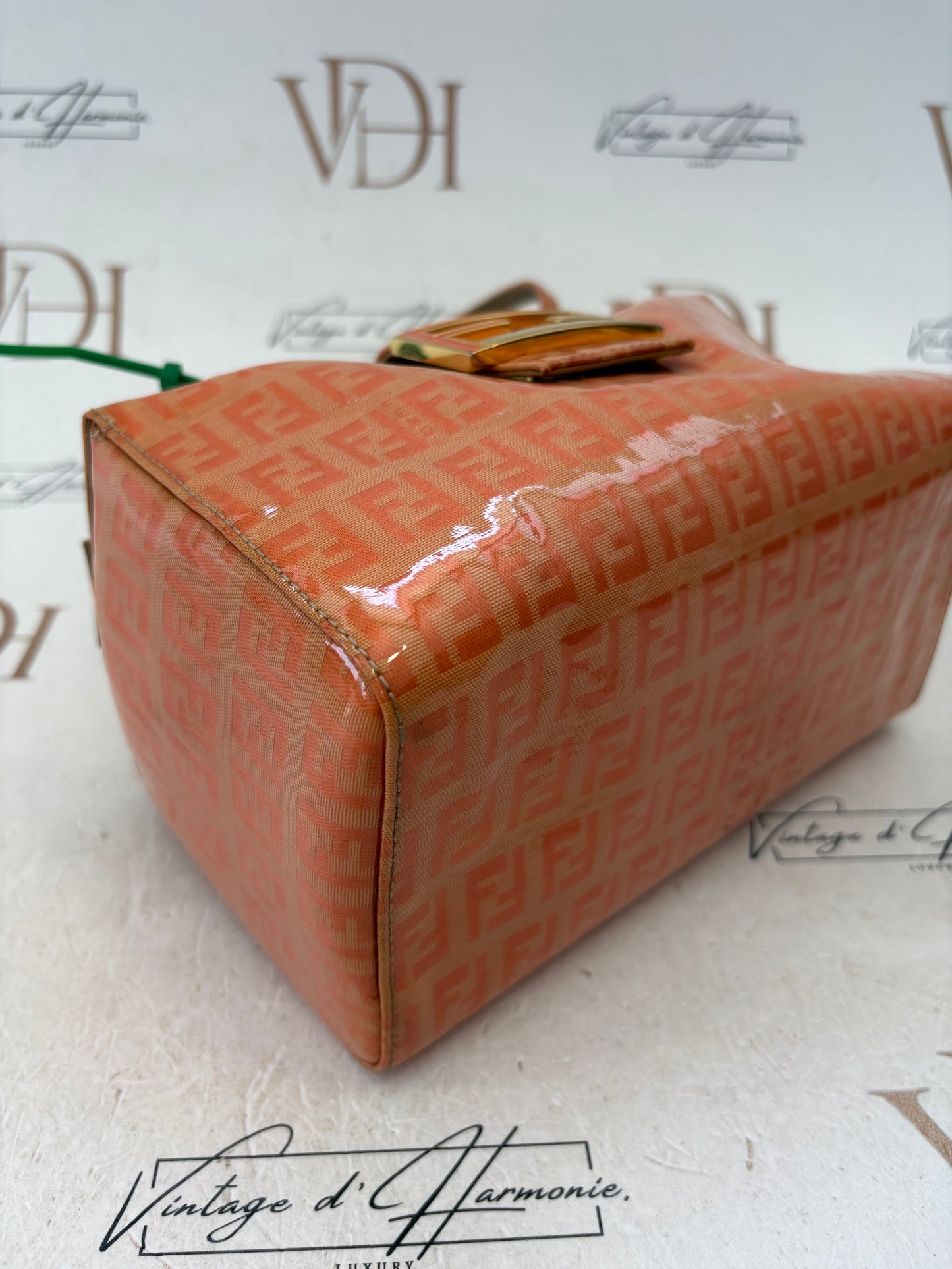 017077 - Fendi Orange Vinyl